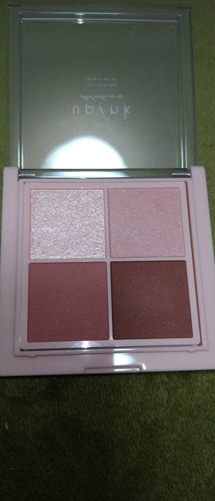 シャインオンステージアイパレット/upink/アイシャドウパレットを使ったクチコミ(1枚目)