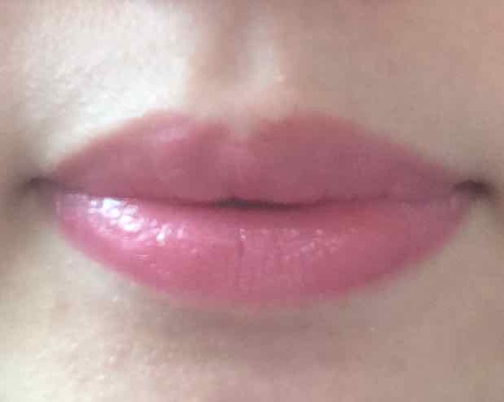 エッセンスグロス/KiSS/リップグロスを使ったクチコミ（3枚目）