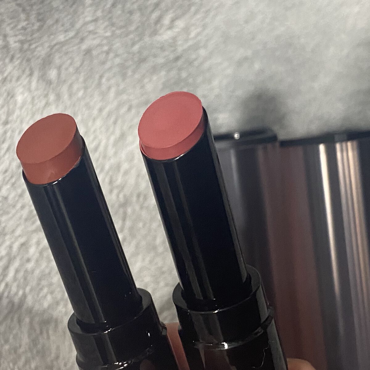 センシュアルパウダーマットリップスティック/HERA/口紅を使ったクチコミ（2枚目）