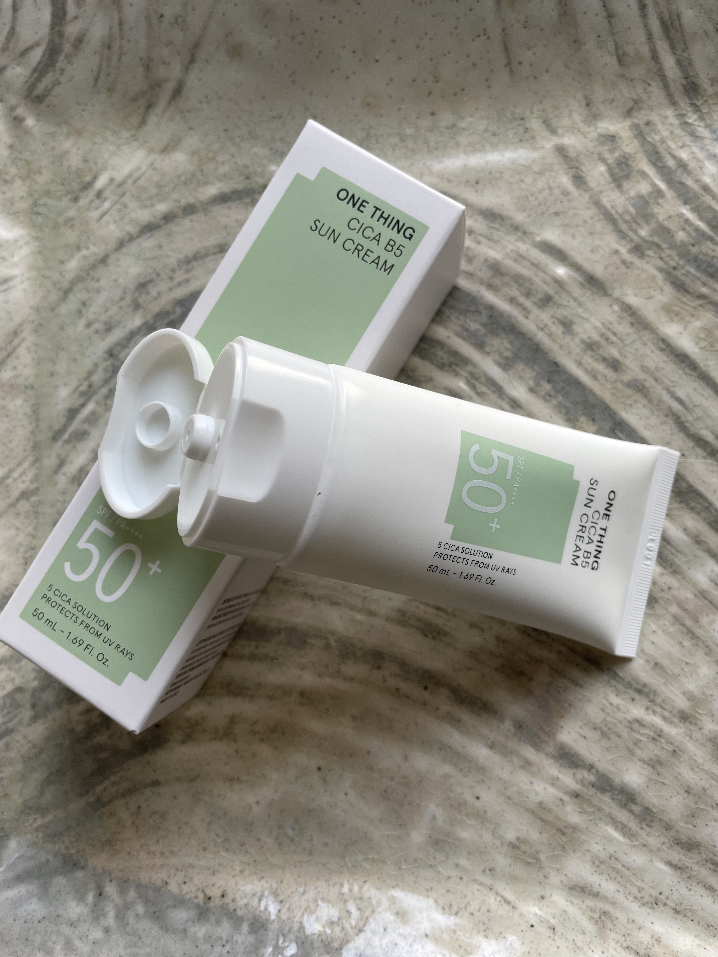 シカB5日焼け止め/ONE THING/日焼け止めクリームを使ったクチコミ（2枚目）