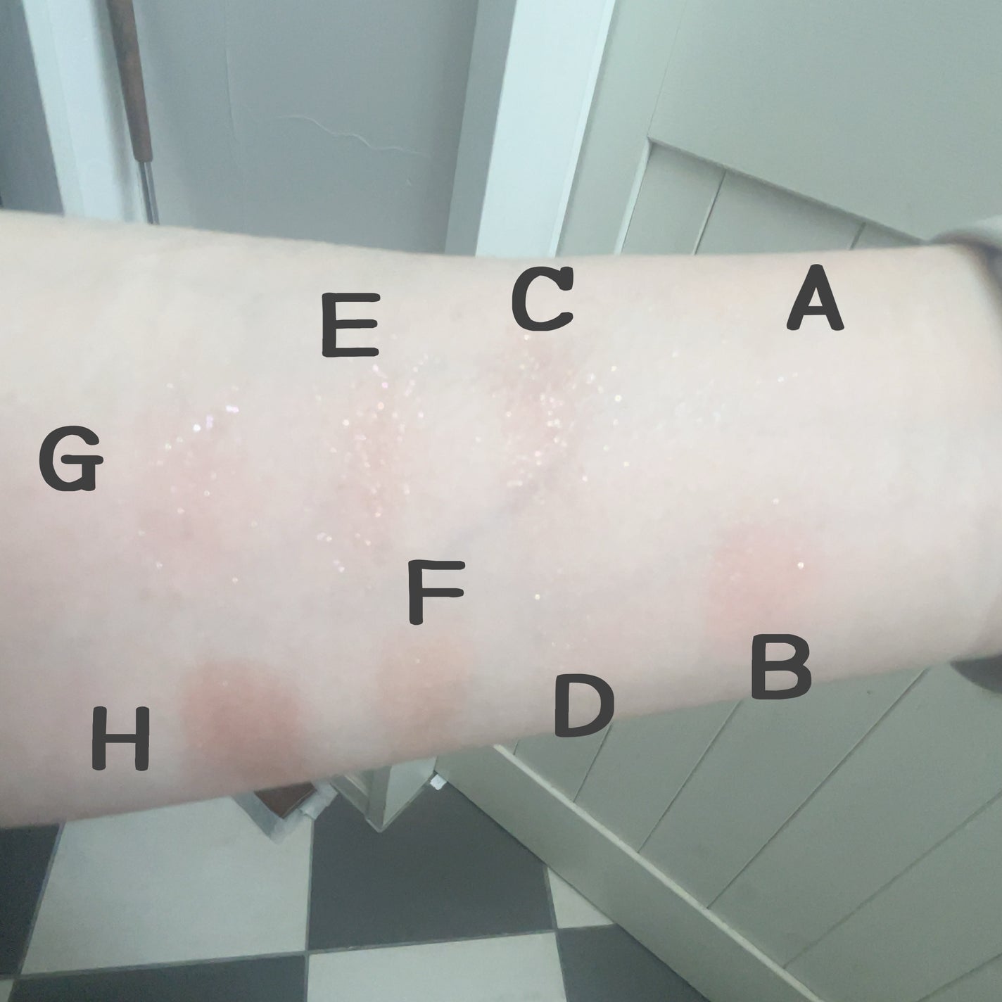 プティパレットアイズ(スパークリングタイプ)/キャンメイク/アイシャドウを使ったクチコミ(4枚目)