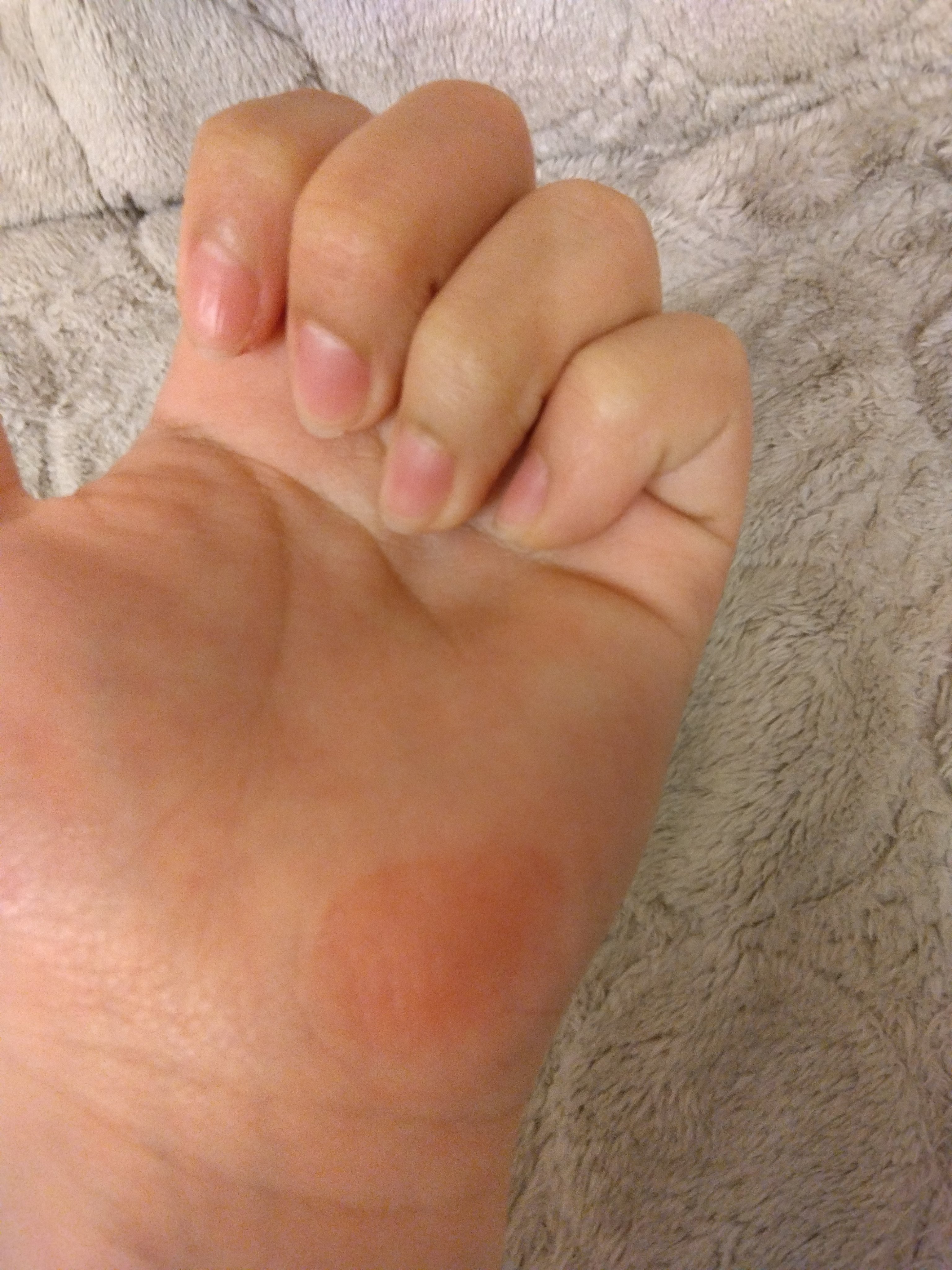 ジューシーラスティングティント/rom&nd/リップティントを使ったクチコミ（3枚目）