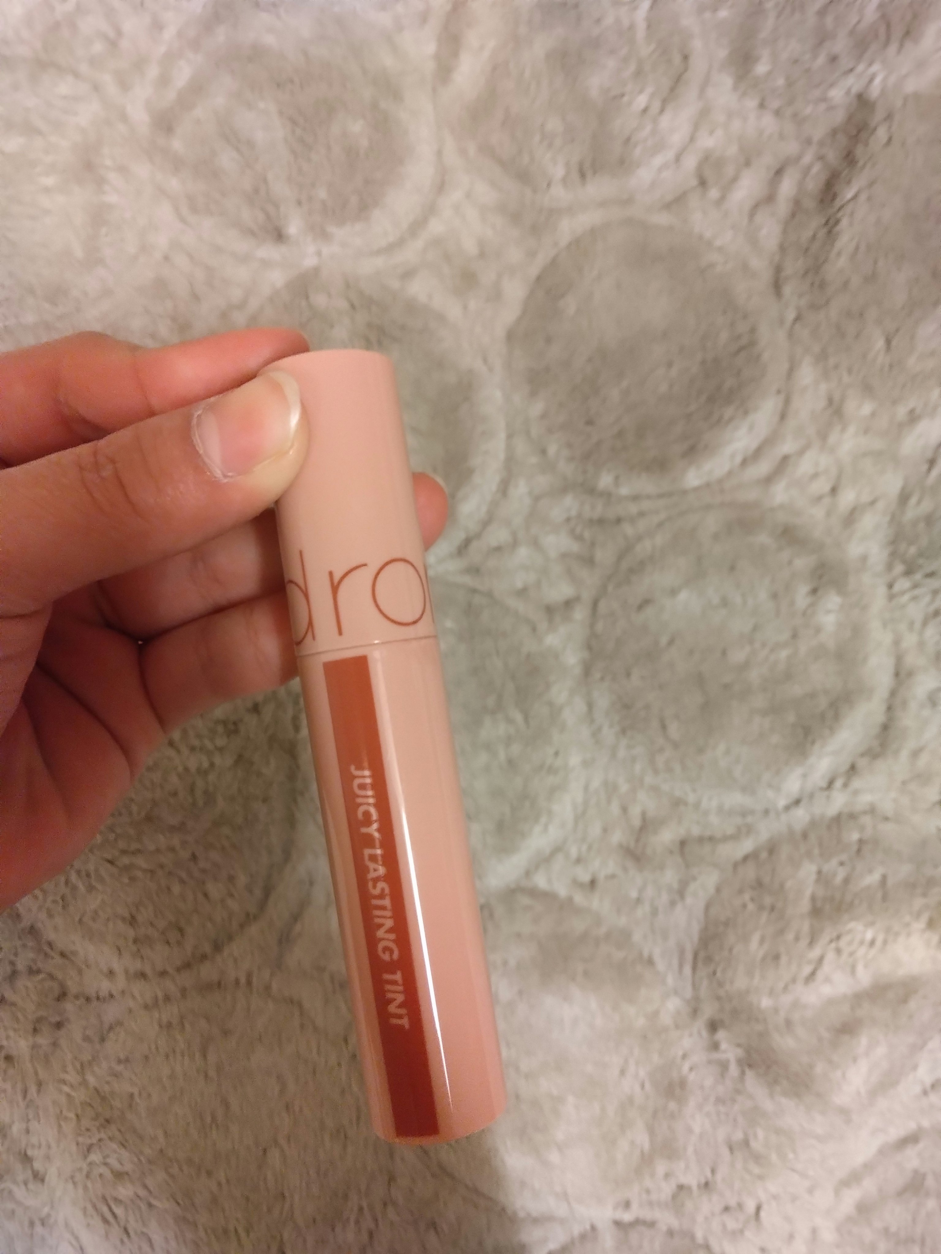 ジューシーラスティングティント/rom&nd/リップティントを使ったクチコミ（1枚目）