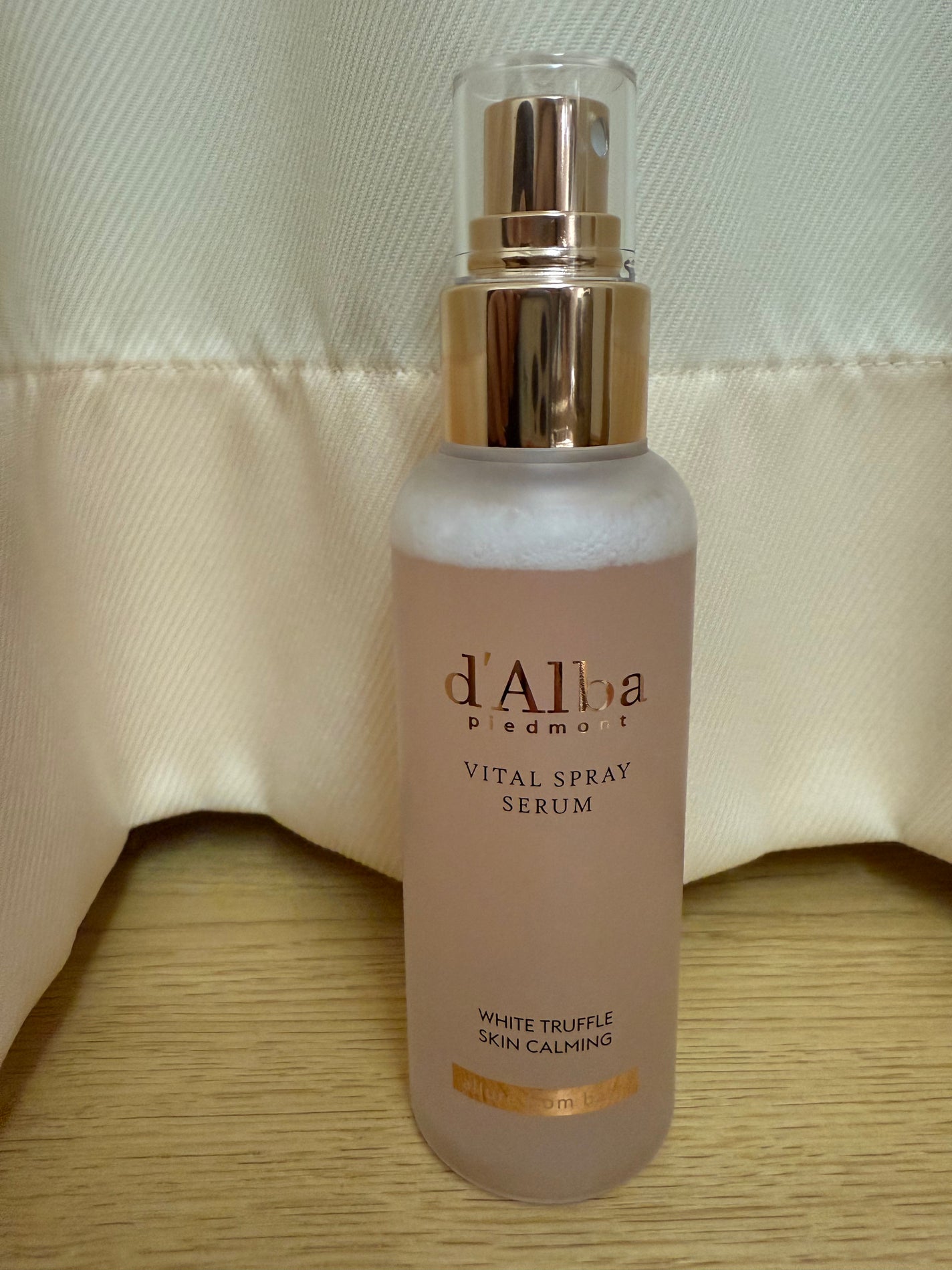 ダルバ ホワイトトリュフバイタルスプレーセラム/ダルバ/ミスト状化粧水を使ったクチコミ(2枚目)