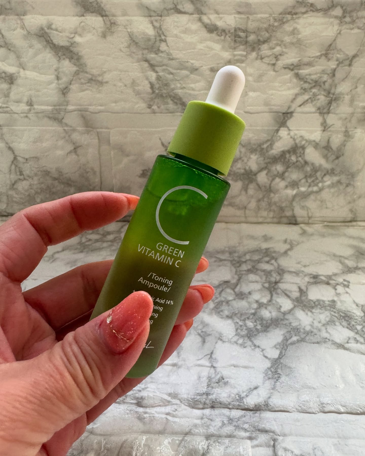 アリウル グリーンビタミンC トーニングセラム(アンプル)/Ariul/美容液を使ったクチコミ（3枚目）