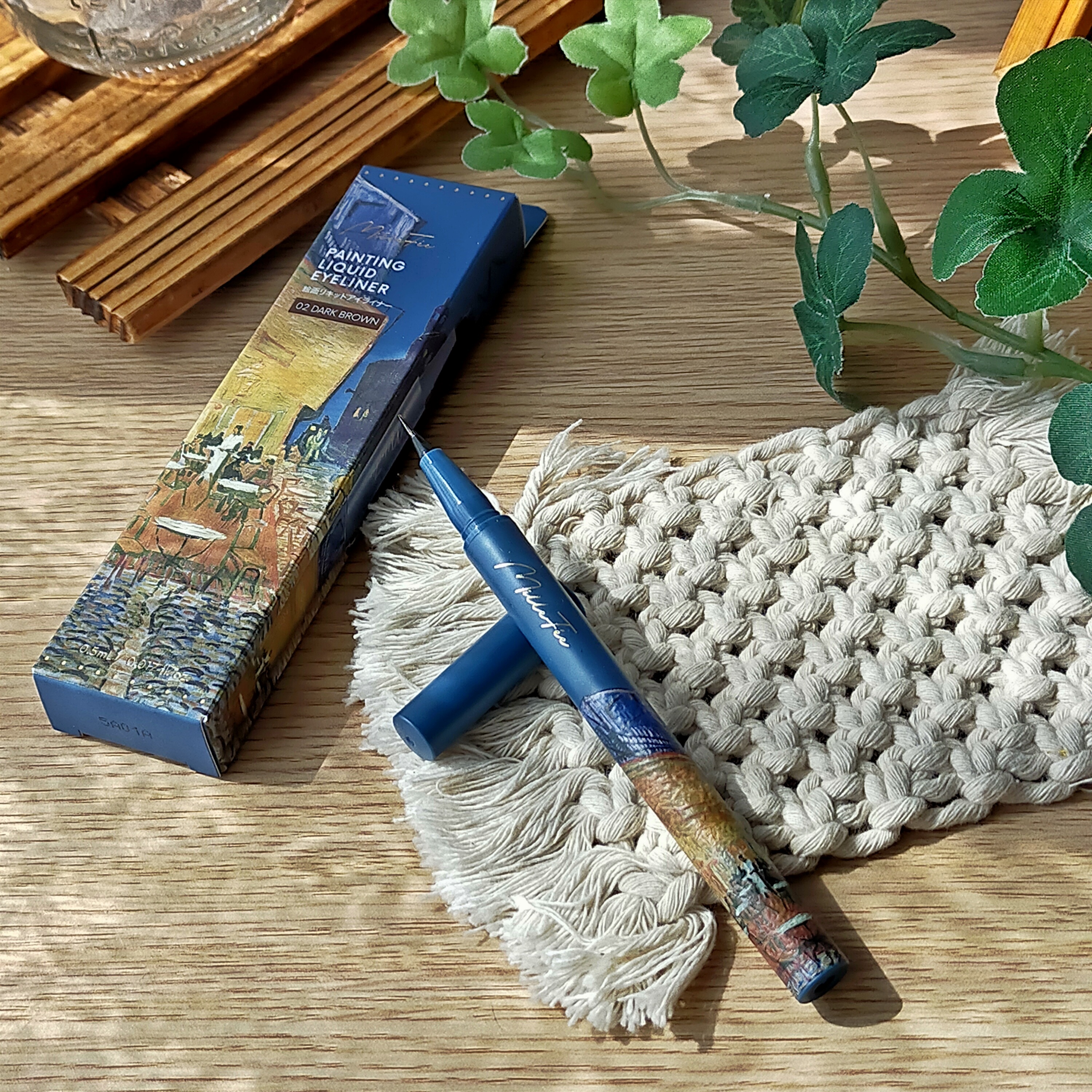 絵画リキッドアイライナー/MilleFée/リキッドアイライナーを使ったクチコミ（1枚目）