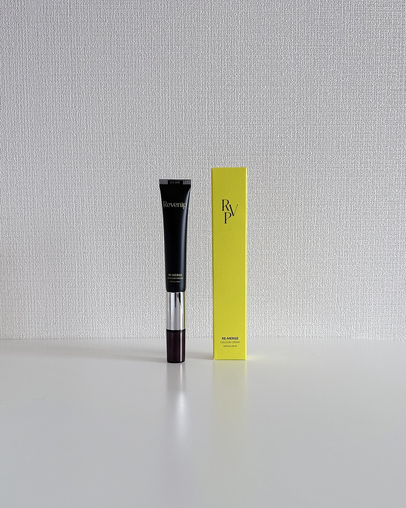 リマージカルシウム振動アイクリーム/REVENIP/フェイスクリームを使ったクチコミ(1枚目)