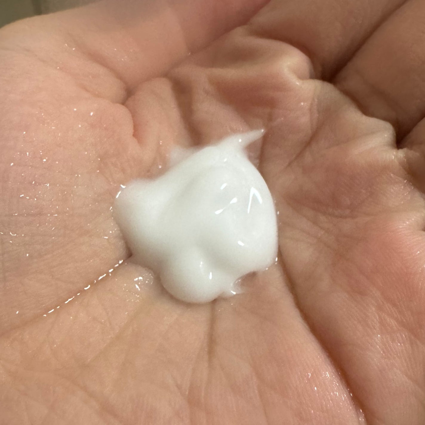 ビオレu ザ ボディ ぬれた肌に使うボディ乳液 スターライトラベンダーの香り/ビオレu/ボディミルクを使ったクチコミ(3枚目)