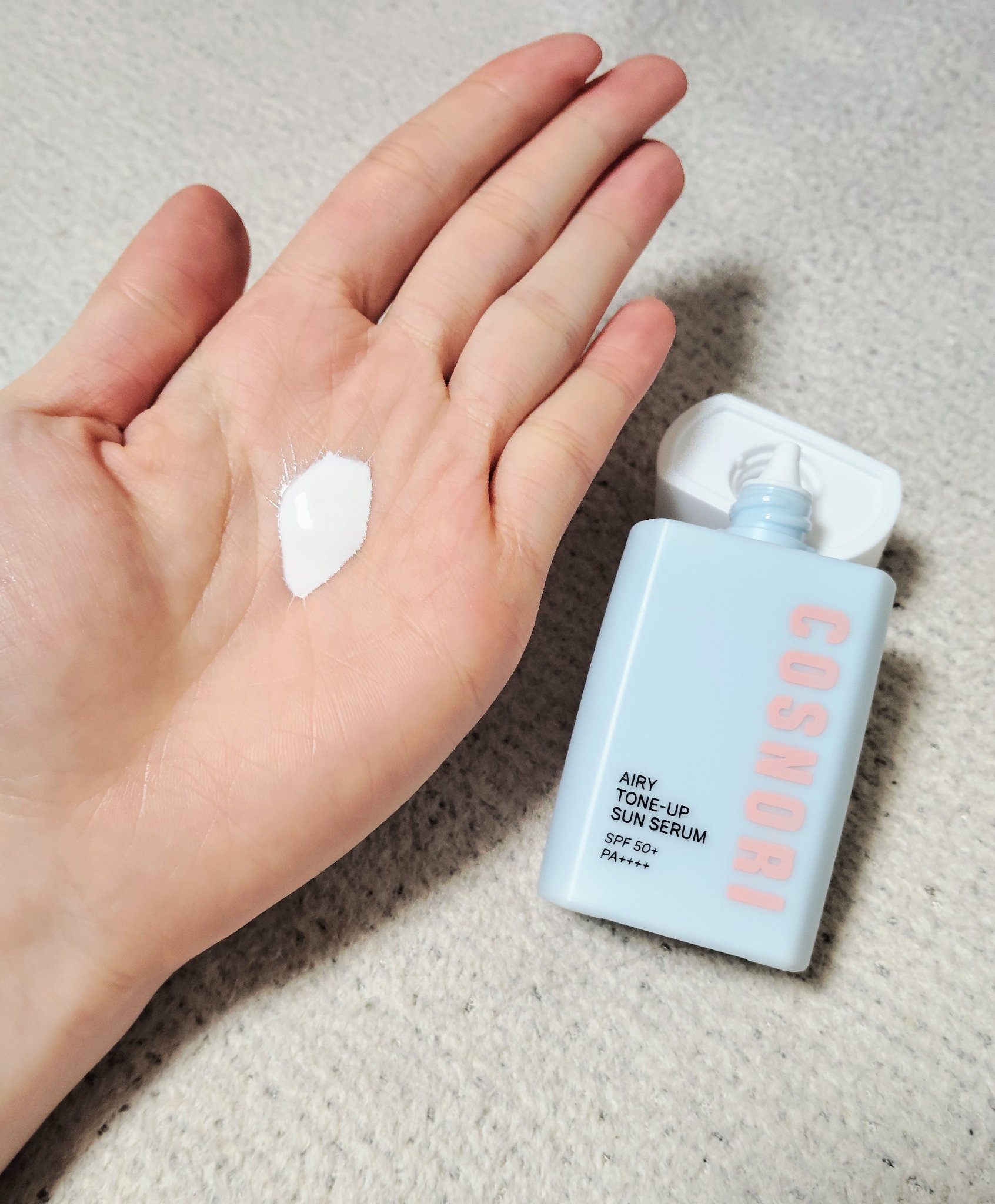 エアリーサンセラム/COSNORI/日焼け止めローションを使ったクチコミ（3枚目）