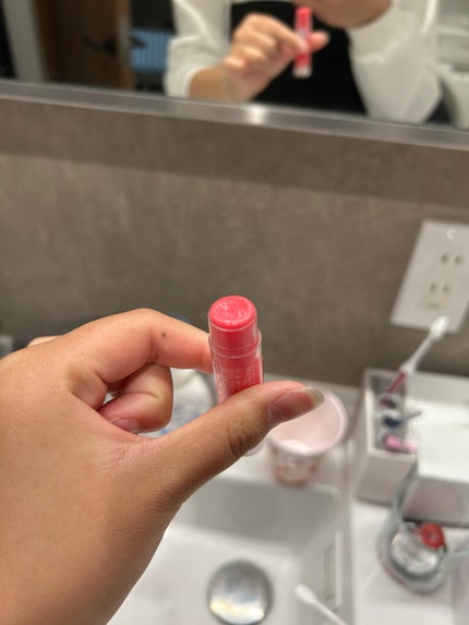 メンソレータム ウォーターリップ ピーチゴールド/メンソレータム/リップクリームを使ったクチコミ(2枚目)