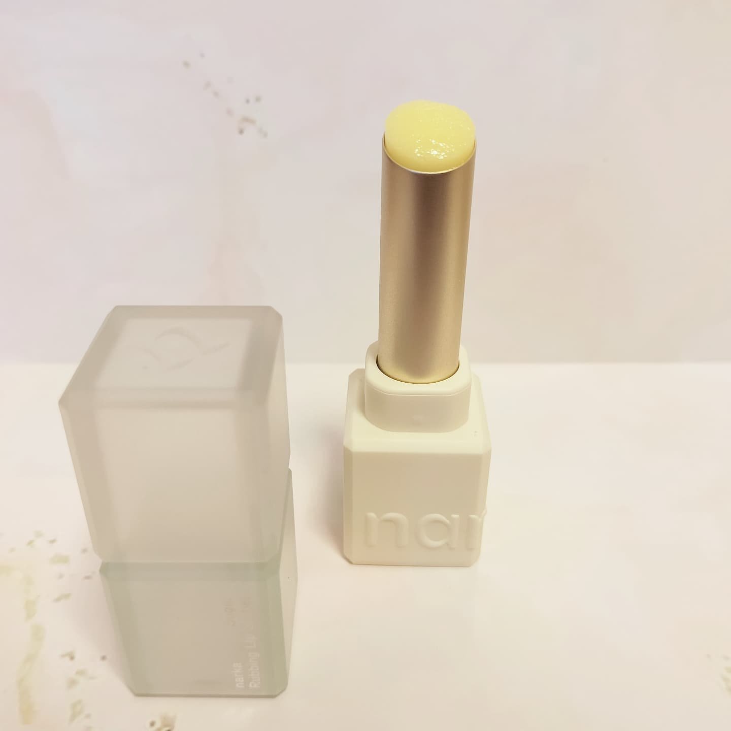 シュガーラビングリップソルベ/narka/リップスクラブを使ったクチコミ（2枚目）