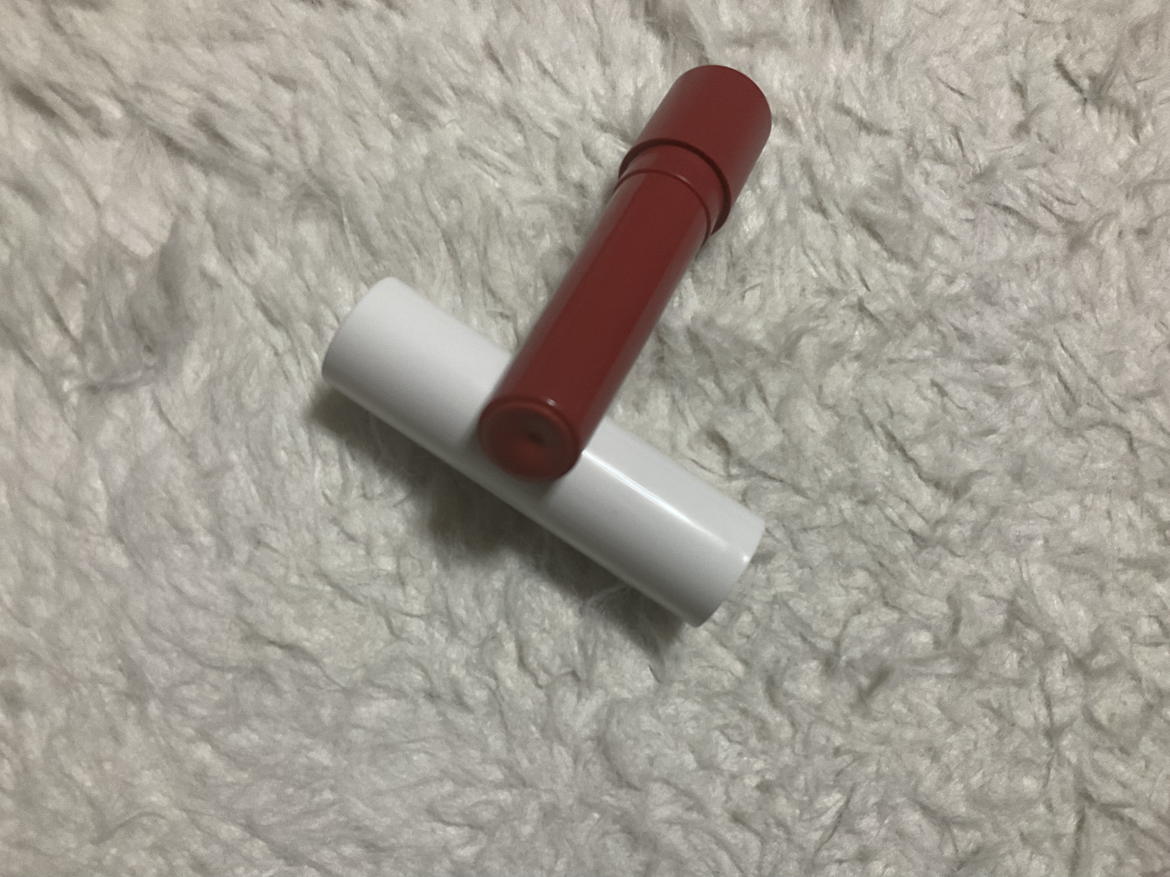 つやぷるリップR 08 ひとめ惚れCORAL【新】/b idol/口紅を使ったクチコミ（2枚目）