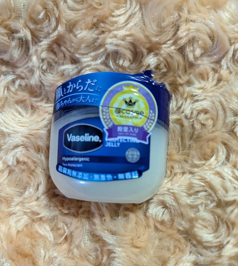 オリジナル ピュアスキンジェリー 40g/ヴァセリン/ボディクリームを使ったクチコミ（2枚目）