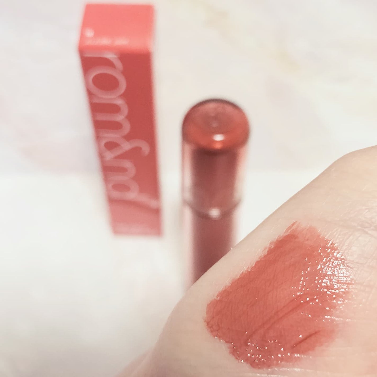 ザ ジューシーラスティングティント/rom&nd/リップティントを使ったクチコミ(5枚目)