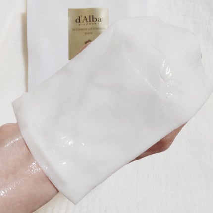 ホワイトトリュフナリシングトリートメントマスク/ダルバ/シートマスク・パックを使ったクチコミ(4枚目)