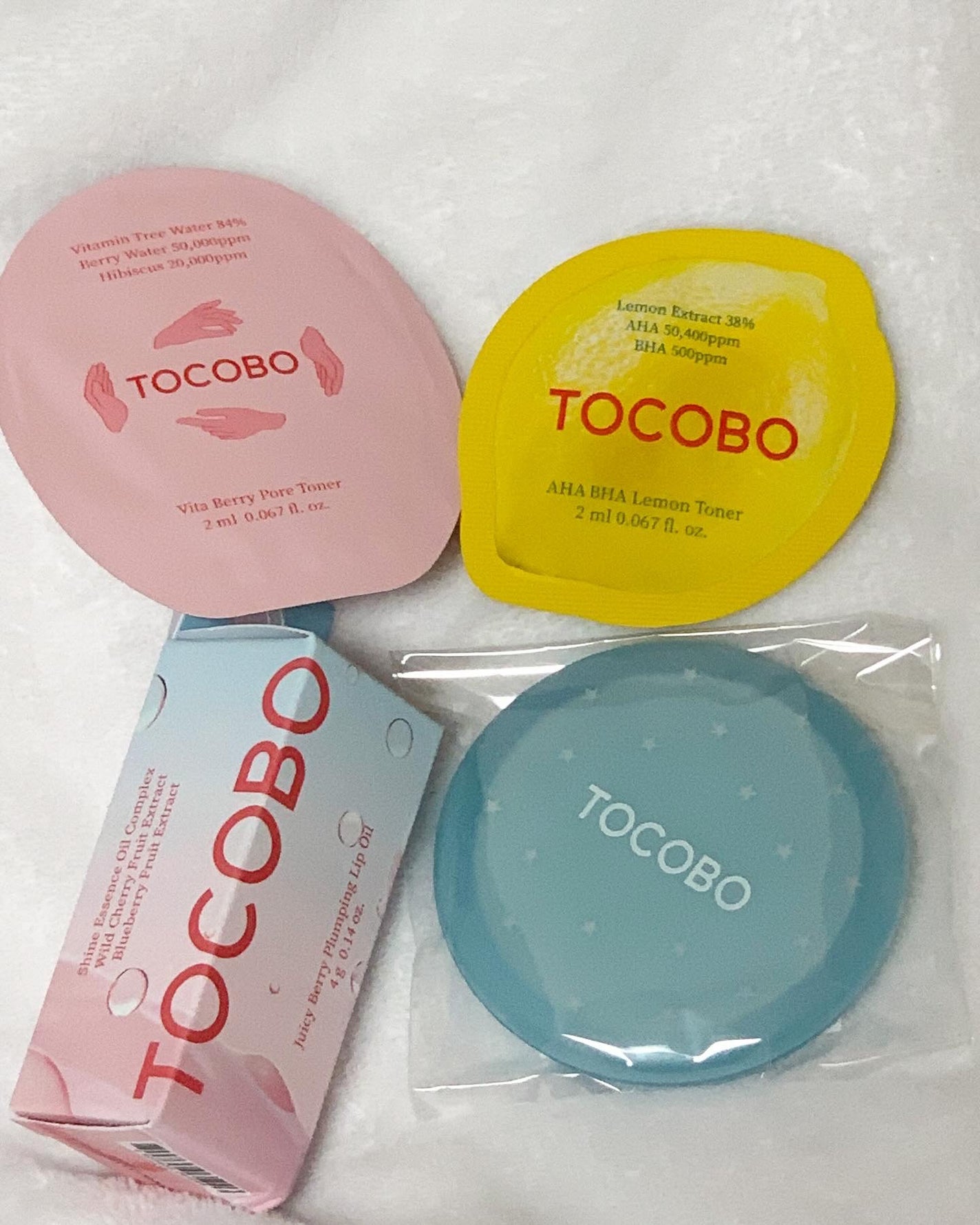 ジューシーベリープランピングリップオイル/TOCOBO/リップグロスを使ったクチコミ(4枚目)