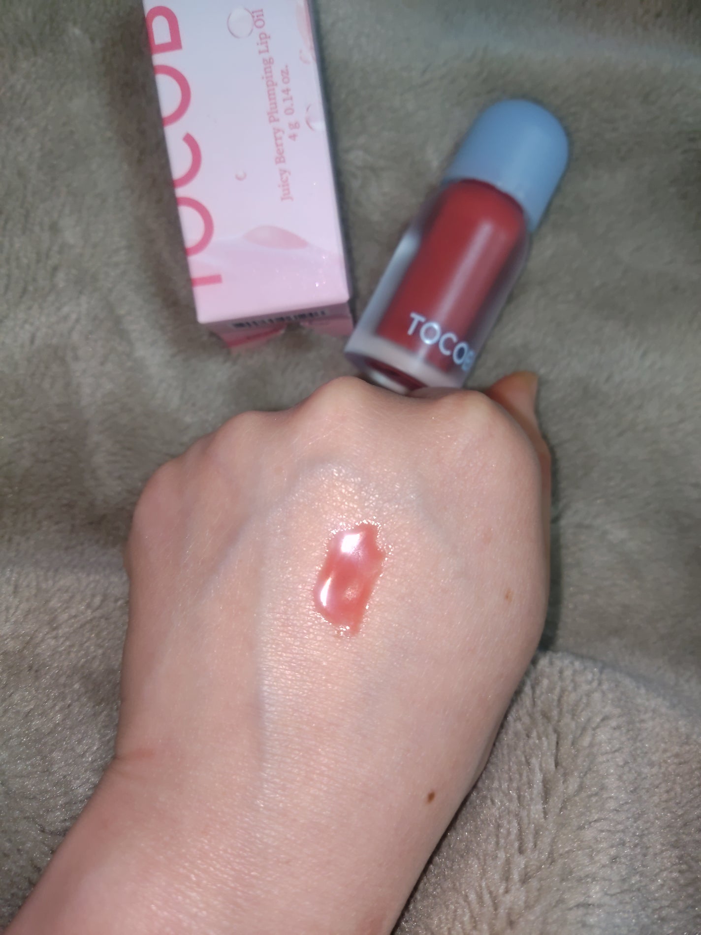 ジューシーベリープランピングリップオイル/TOCOBO/リップグロスを使ったクチコミ(1枚目)