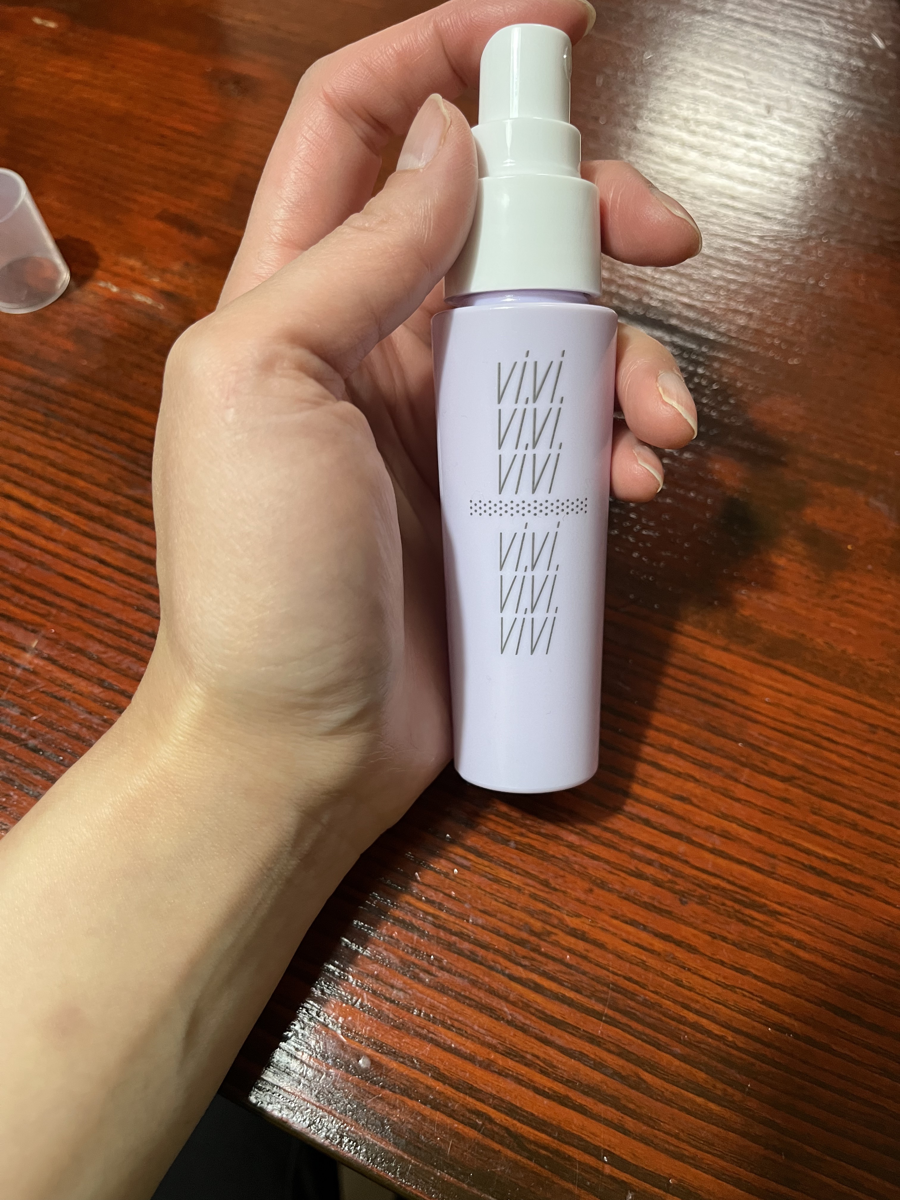 色持ちミスト/ヴィ・ヴィ/その他化粧小物を使ったクチコミ（2枚目）