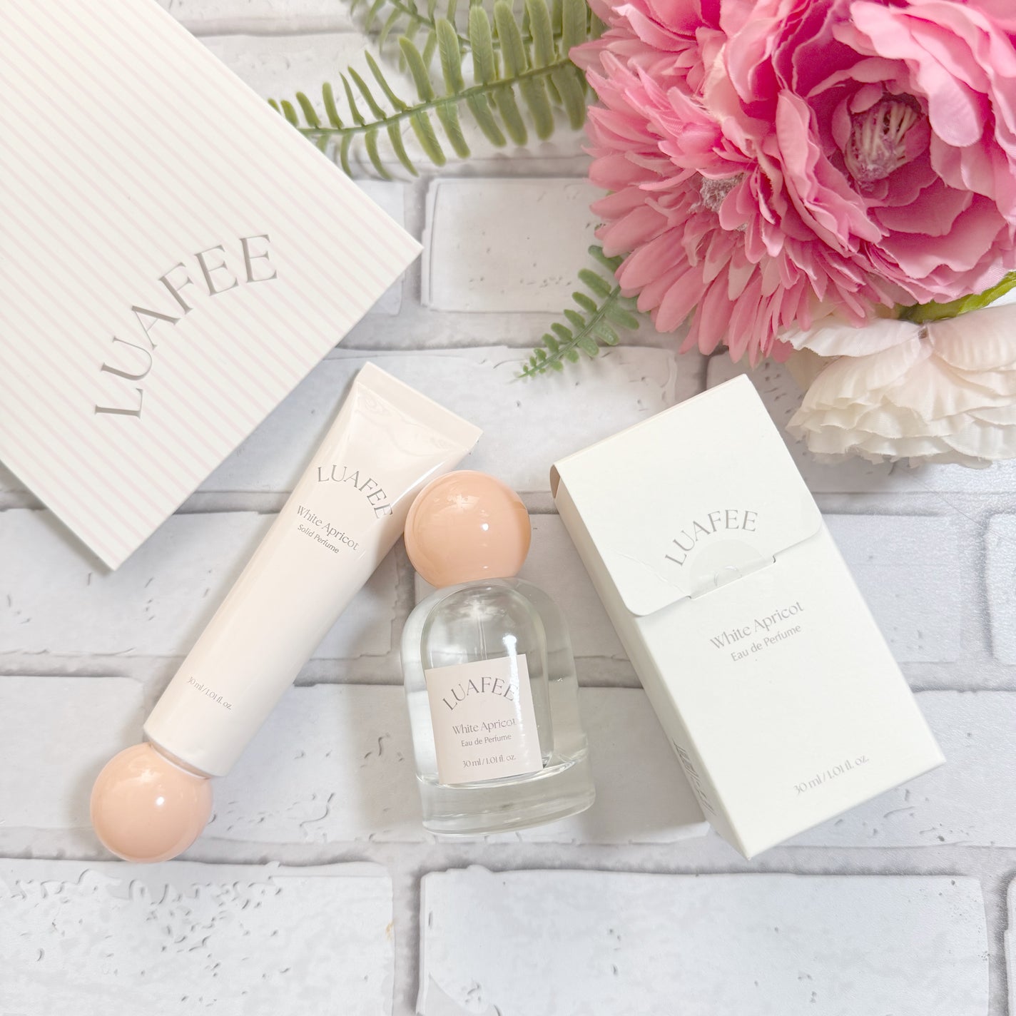 ソリッド パフューム ホワイトアプリコット/LUAFEE/練り香水を使ったクチコミ(6枚目)