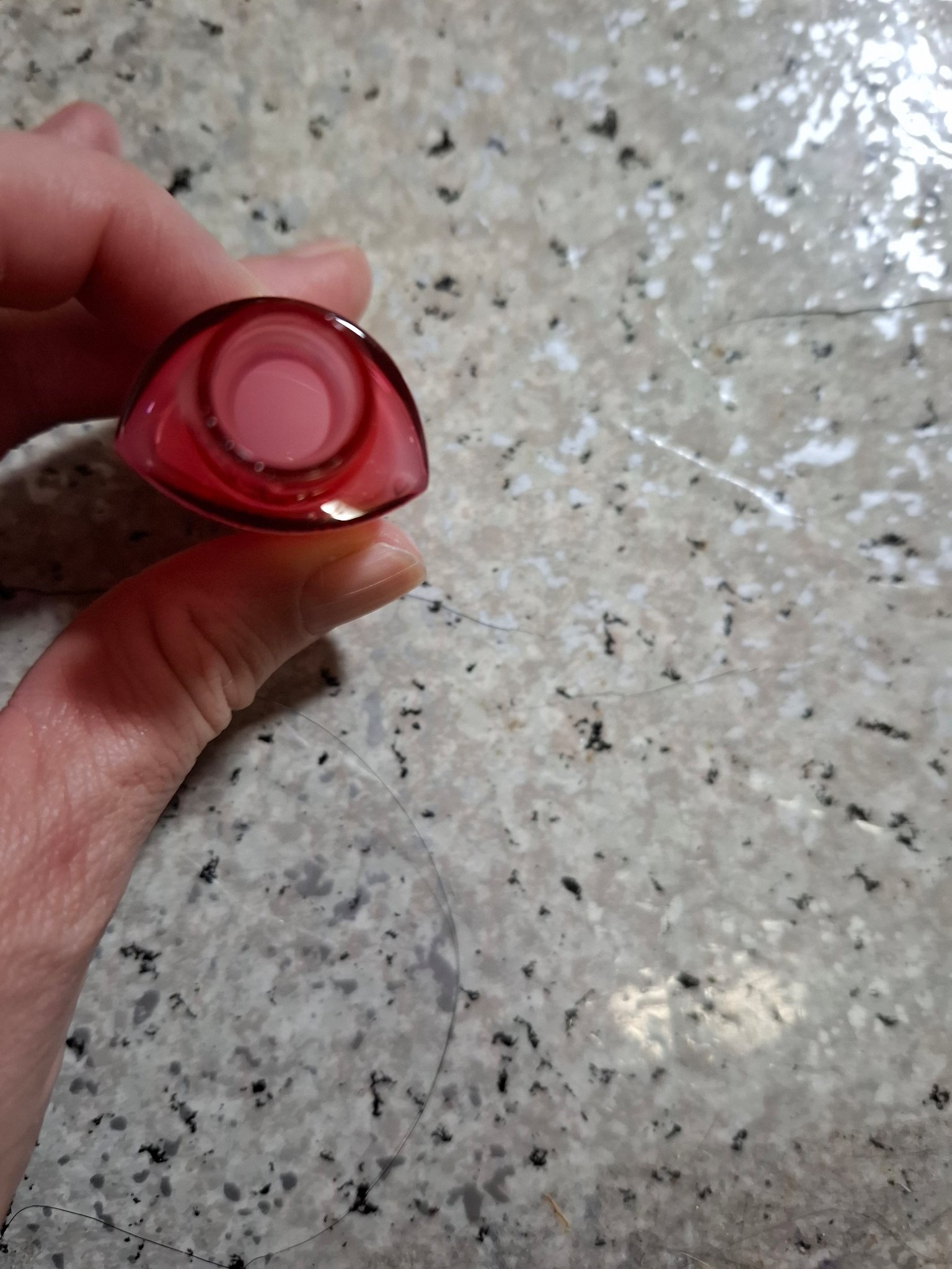 VoCE (ヴォーチェ) VoCE 2025年4月号のクチコミ「VoCEの付録でした。
前から使って見たかったから嬉しいです。
しっとり潤います！独特な香り？.....」（2枚目）