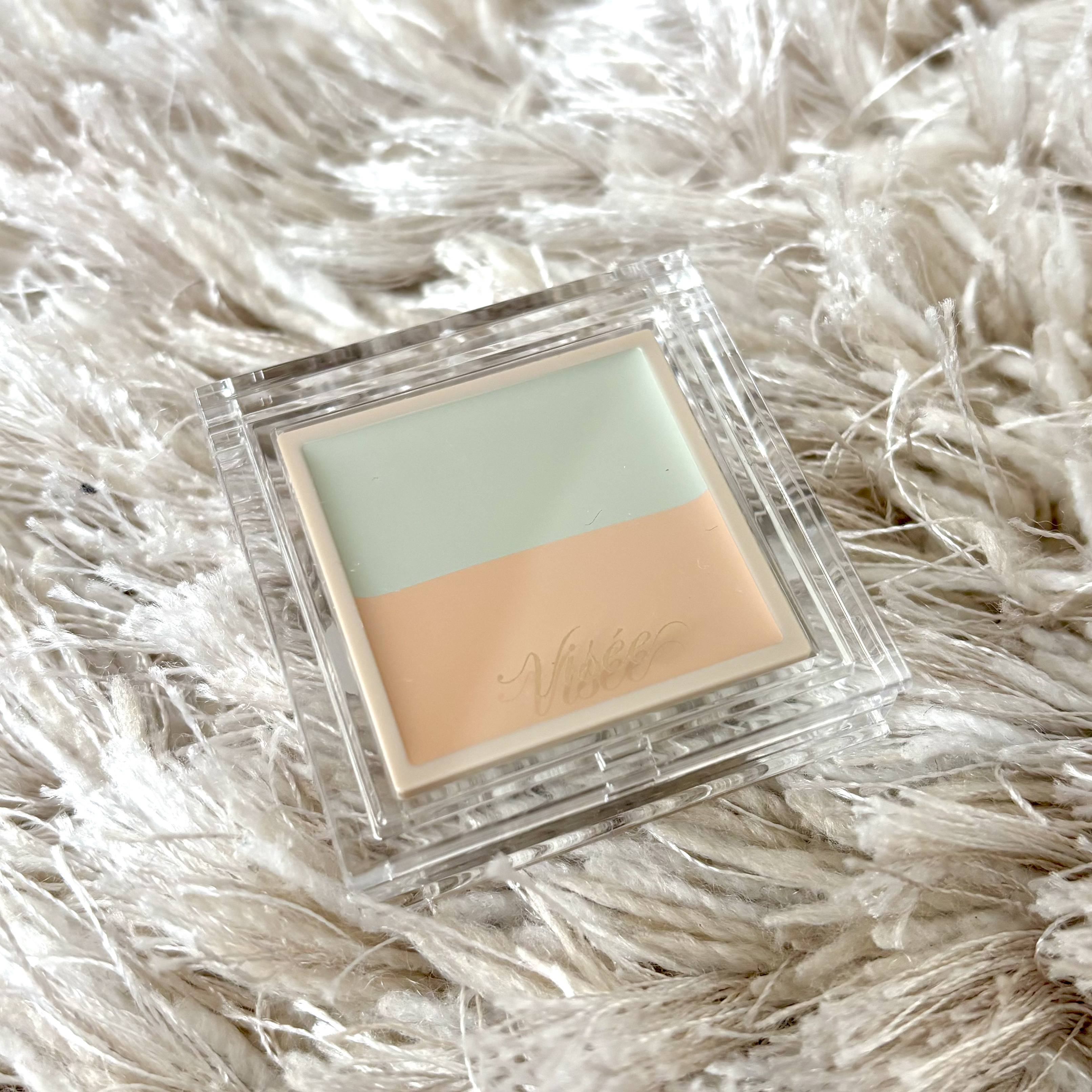 カラーデュオ トリック コンシーラー 06 グリーントリック(ライトベージュ)/Visée/パレットコンシーラーを使ったクチコミ（1枚目）