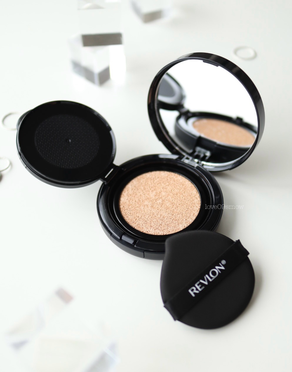 レブロン カラーステイ ロングウェア UV クッション ファンデーション/REVLON/クッションファンデーションを使ったクチコミ（2枚目）