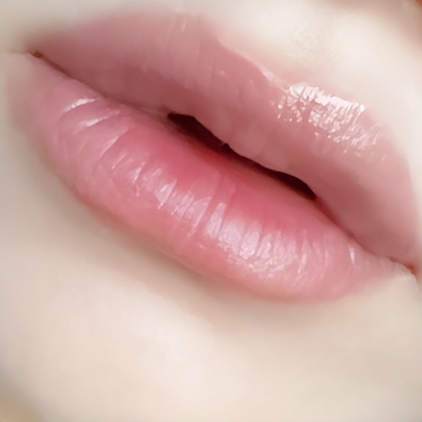 YSL ザ インクス ヴィニルクリーム/YVES SAINT LAURENT BEAUTE/口紅を使ったクチコミ(5枚目)