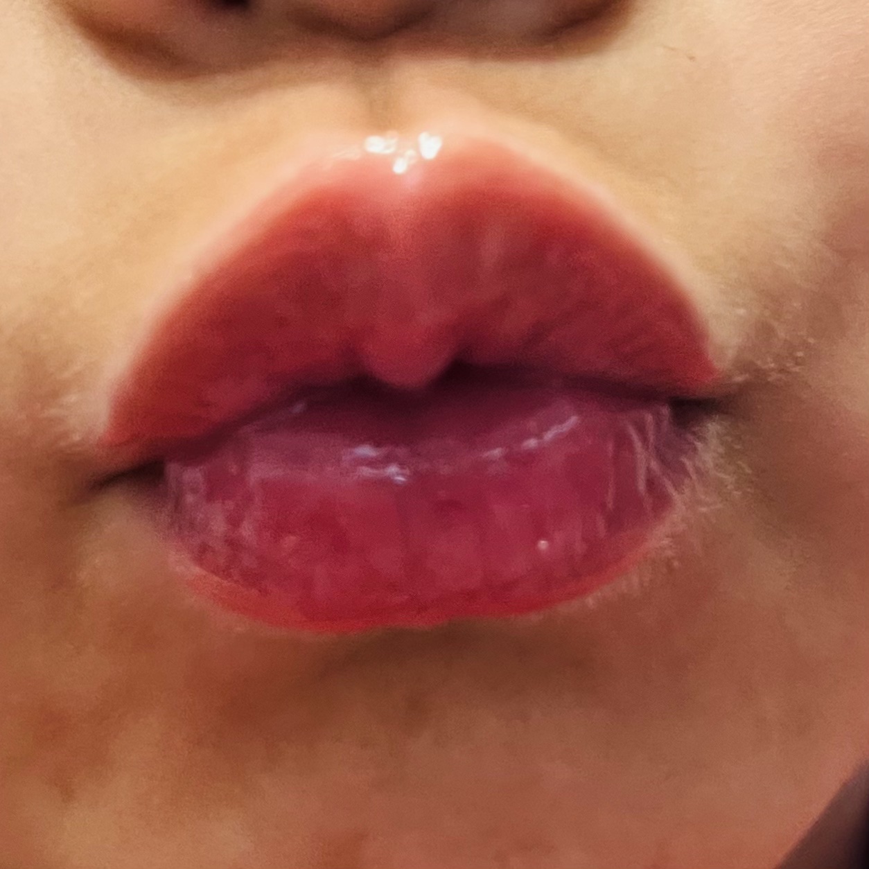 Upt GLOSSY LIP SERUM /Upt/リップケアを使ったクチコミ（3枚目）