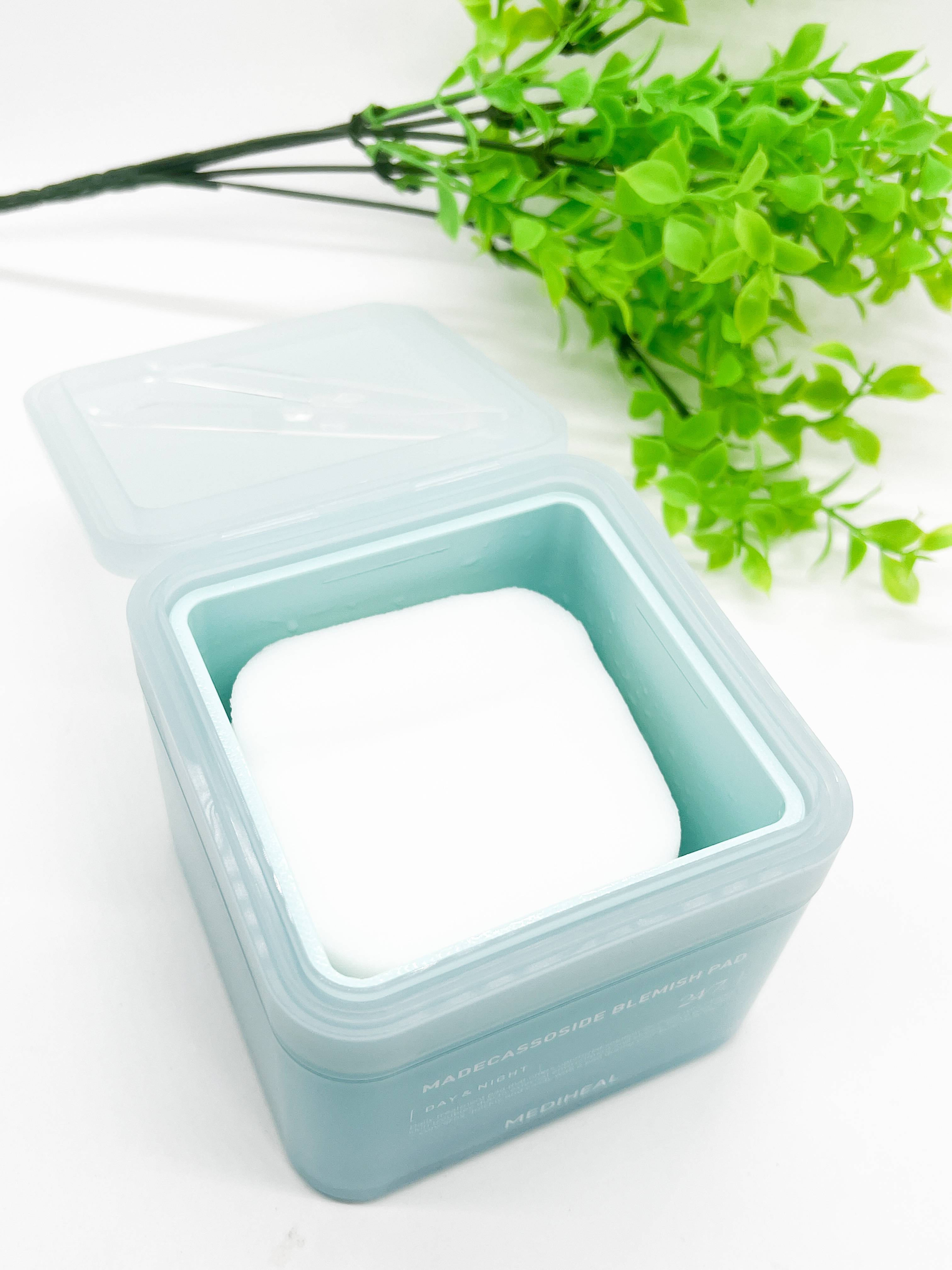 マデカソサイド ブレミッシュパッド/MEDIHEAL/トナーパッドを使ったクチコミ（3枚目）