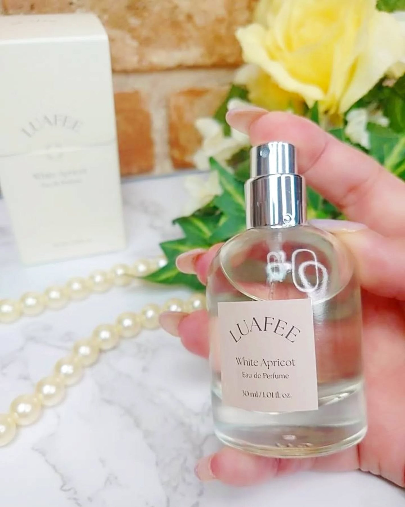 ホワイトアプリコット/LUAFEE/香水(レディース)を使ったクチコミ(2枚目)