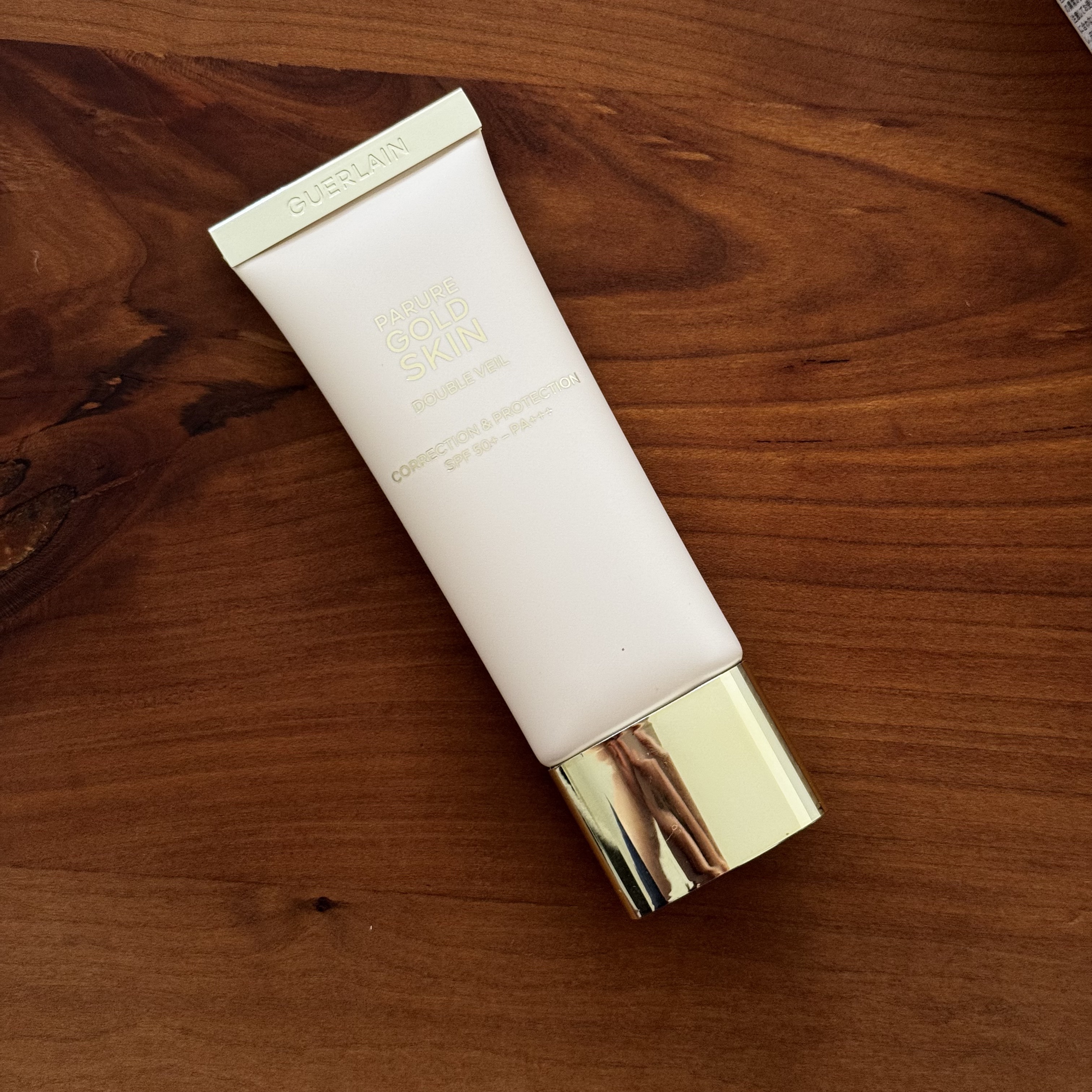 パリュール ゴールド スキン ダブル ヴェール プライマー/GUERLAIN/化粧下地を使ったクチコミ（3枚目）