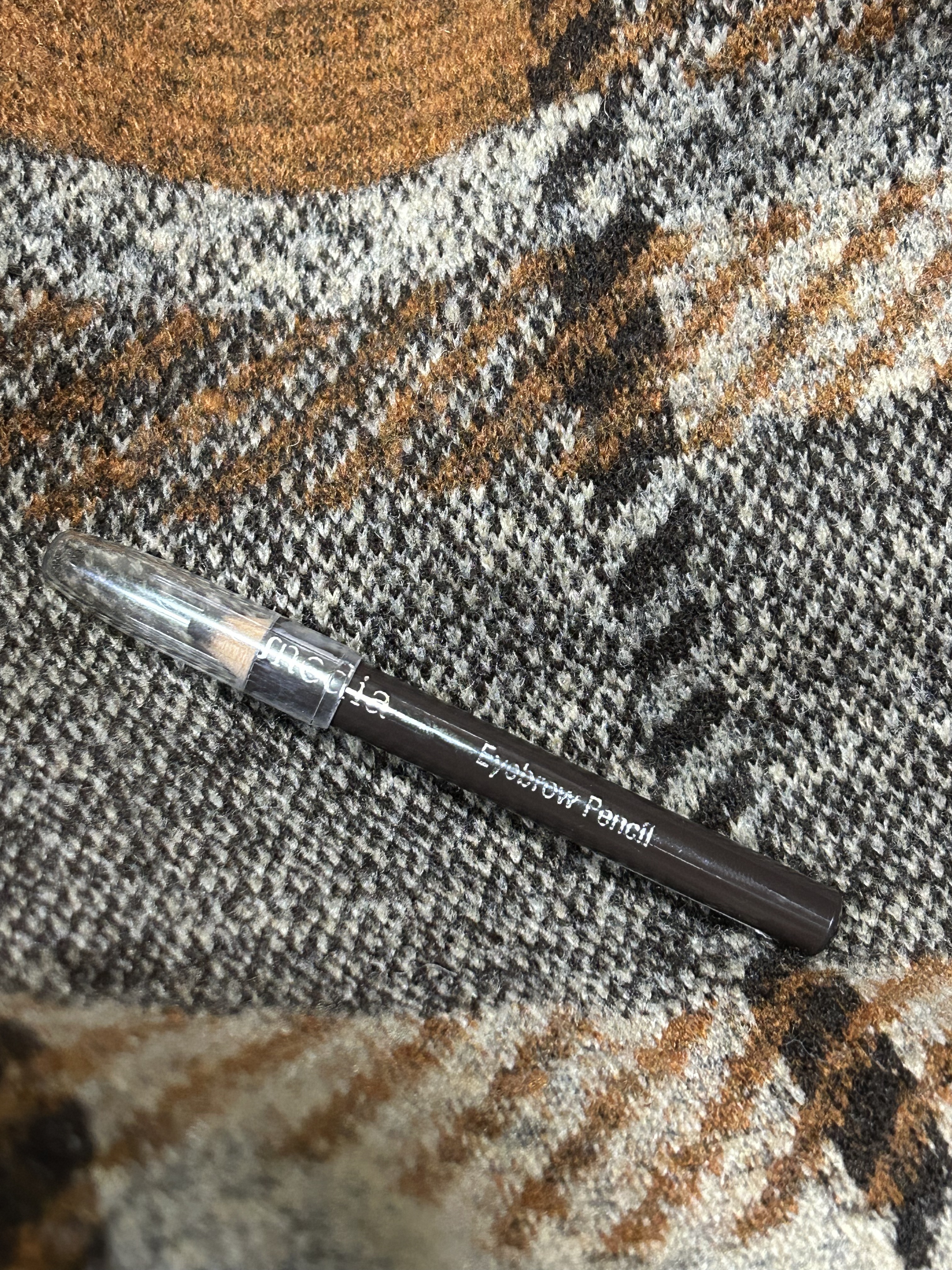 アイブロウペンシルAA DB ダークブラウン/media/アイブロウペンシルを使ったクチコミ（1枚目）