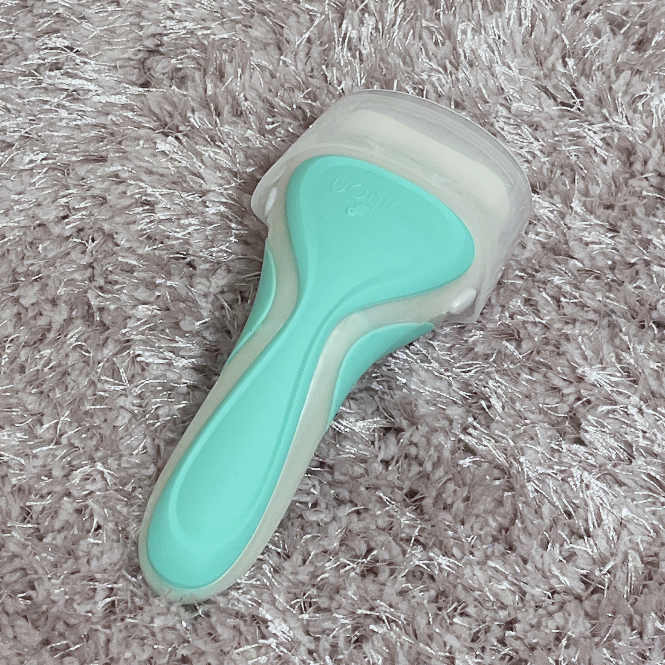 イントゥイション 敏感肌用 ホルダー （刃付き）＋替刃１コ 通常デザイン/イントゥイション/シェーバーを使ったクチコミ（2枚目）