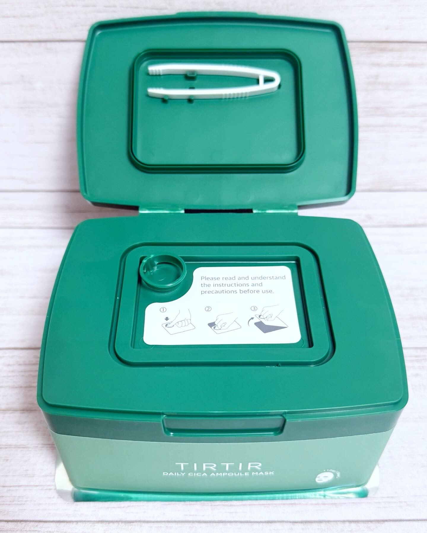 デイリーシカアンプルマスク/TIRTIR(ティルティル)/シートマスク・パックを使ったクチコミ（3枚目）