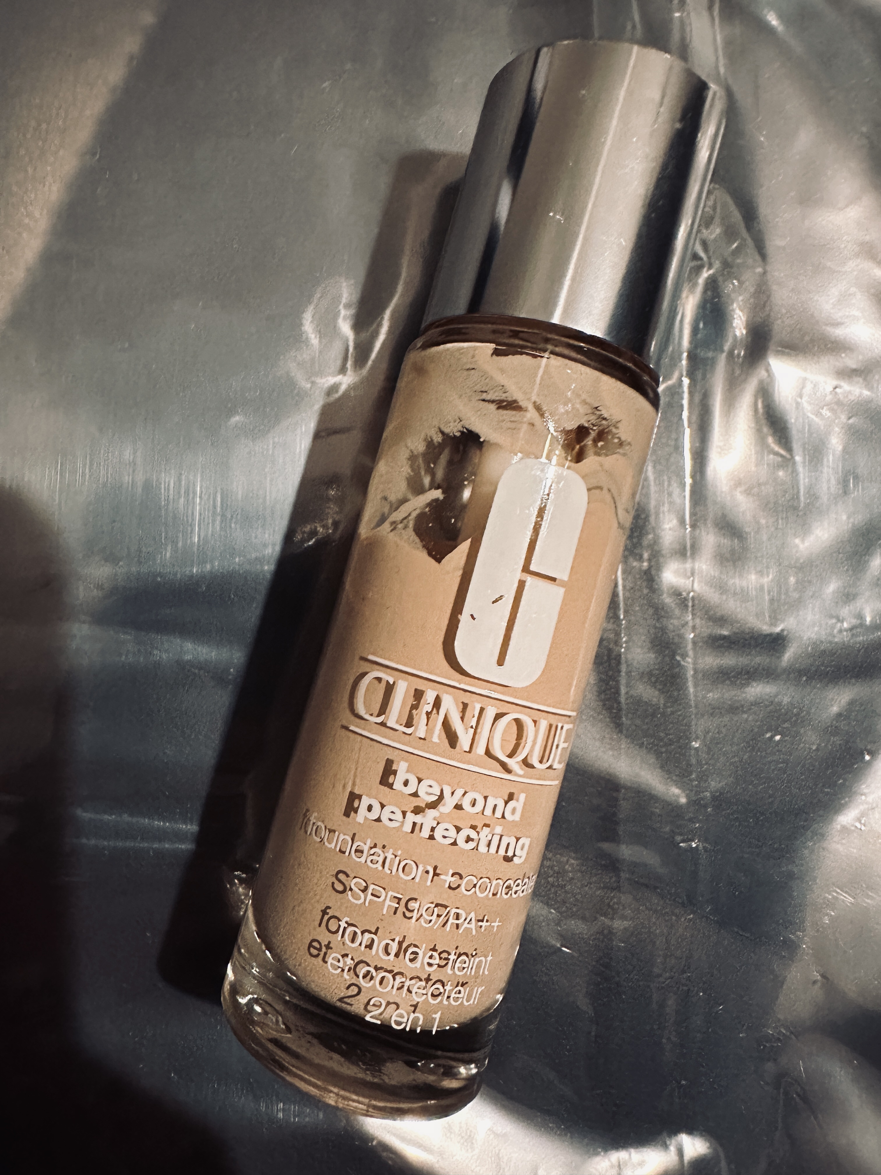 ビヨンド パーフェクティング ファンデーション 19/CLINIQUE/リキッドファンデーションを使ったクチコミ（1枚目）