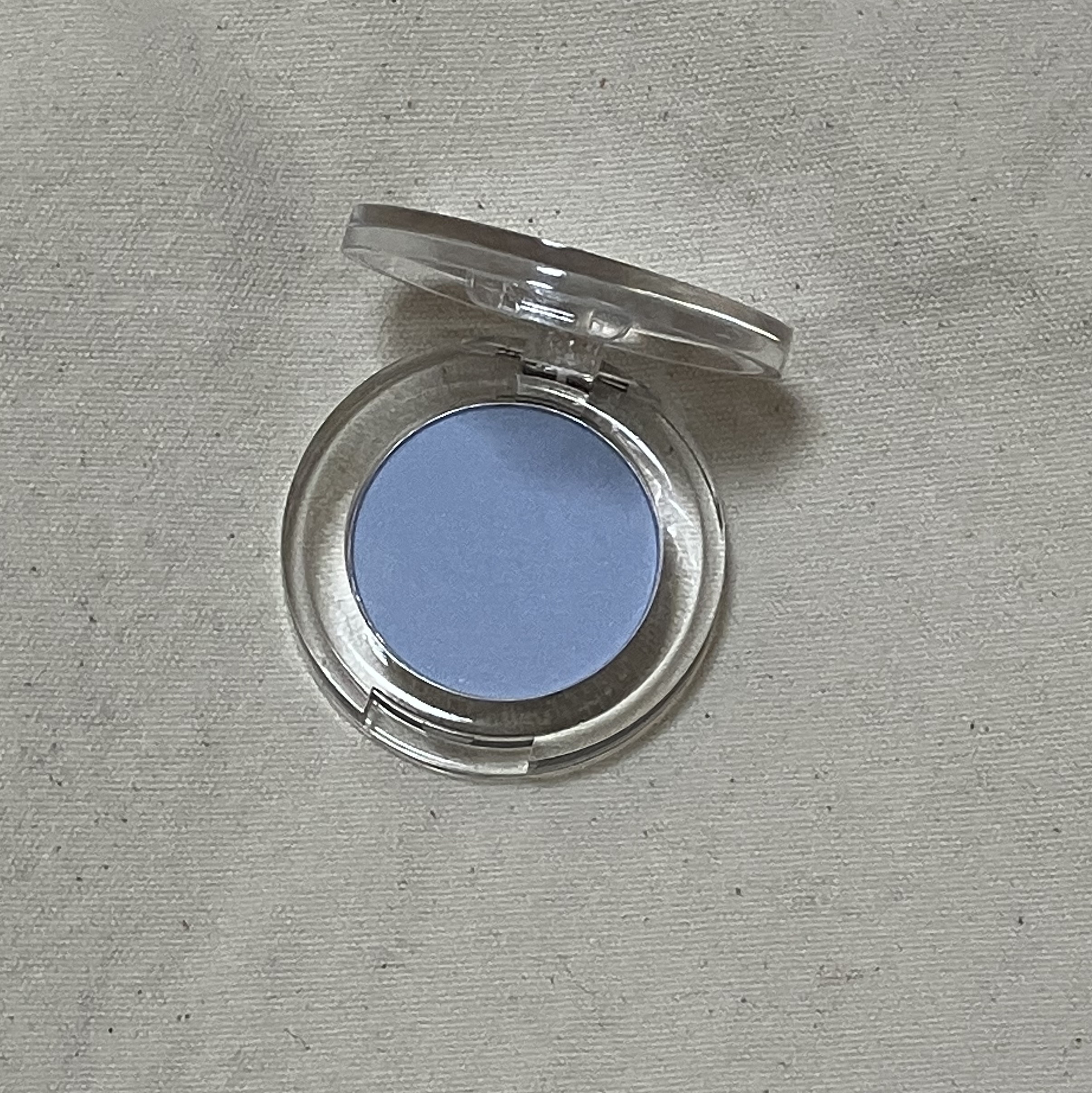 ポンデクルール たまごっち マルチカラーパウダー/クレアボーテ/単色アイシャドウを使ったクチコミ（2枚目）