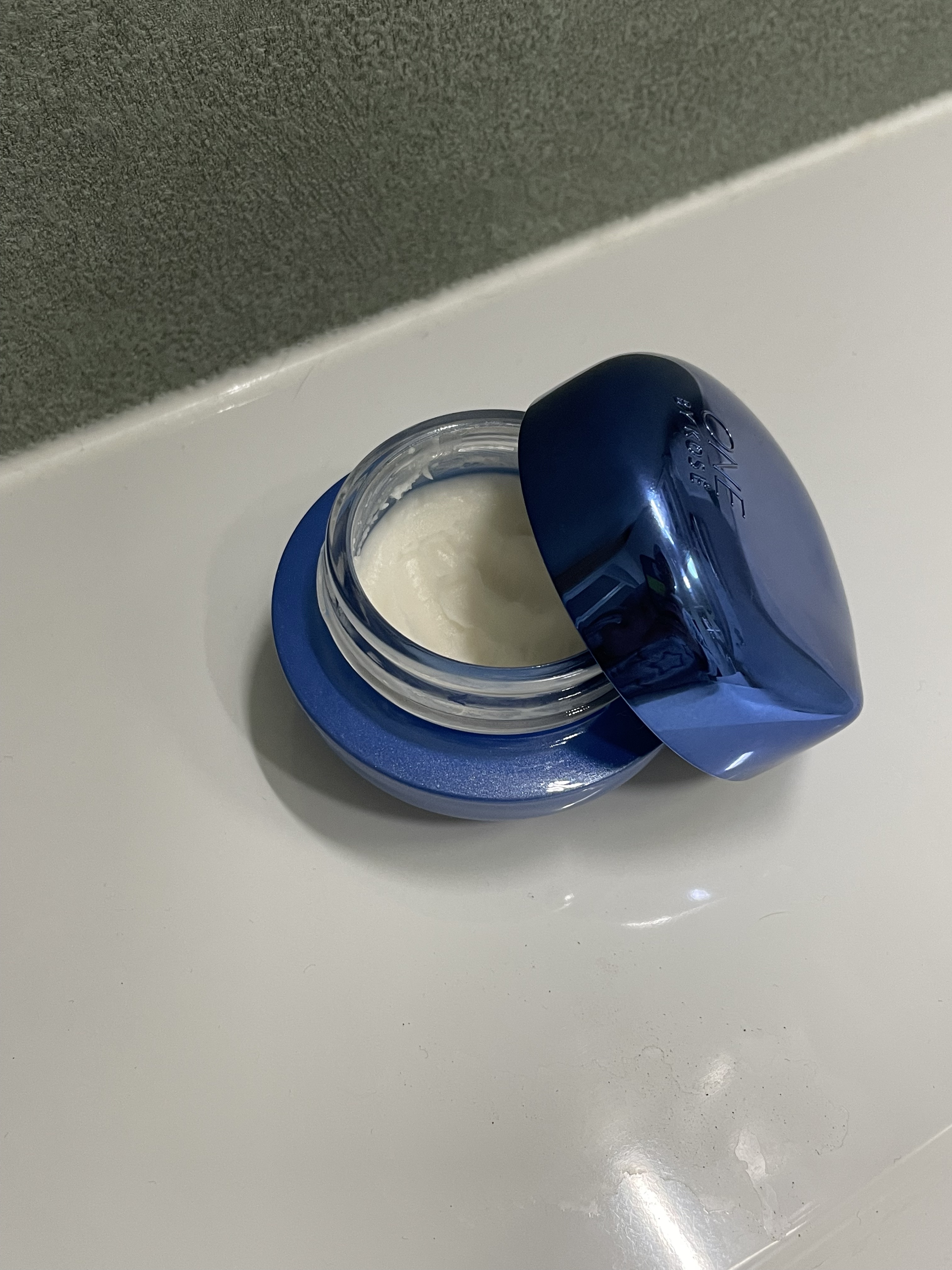 セラム シールド/ONE BY KOSE/フェイスバームを使ったクチコミ（2枚目）