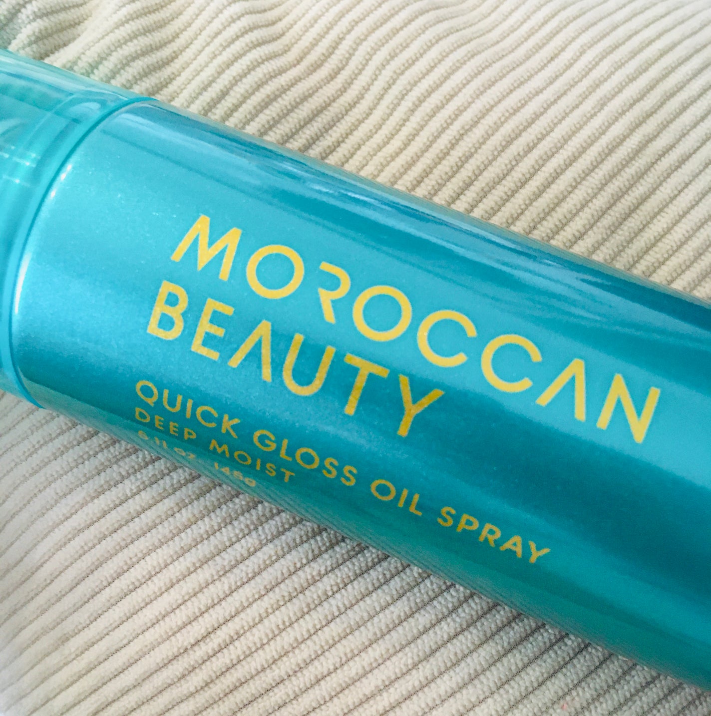 モロッカンビューティ ディープモイスト クイックグロス オイルスプレー/モロッカンビューティ/ヘアスプレーを使ったクチコミ(1枚目)