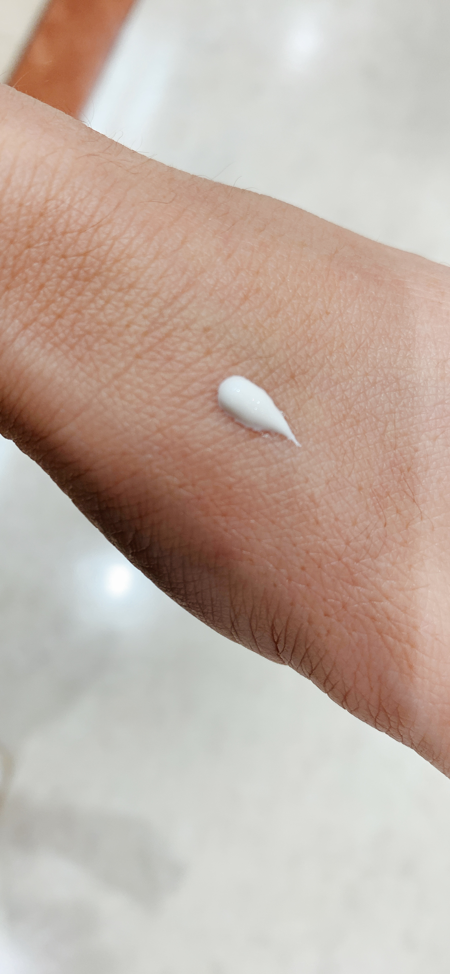 アンレーベル ラボ V トーンアップ UVセラム/unlabel/日焼け止めクリームを使ったクチコミ（2枚目）