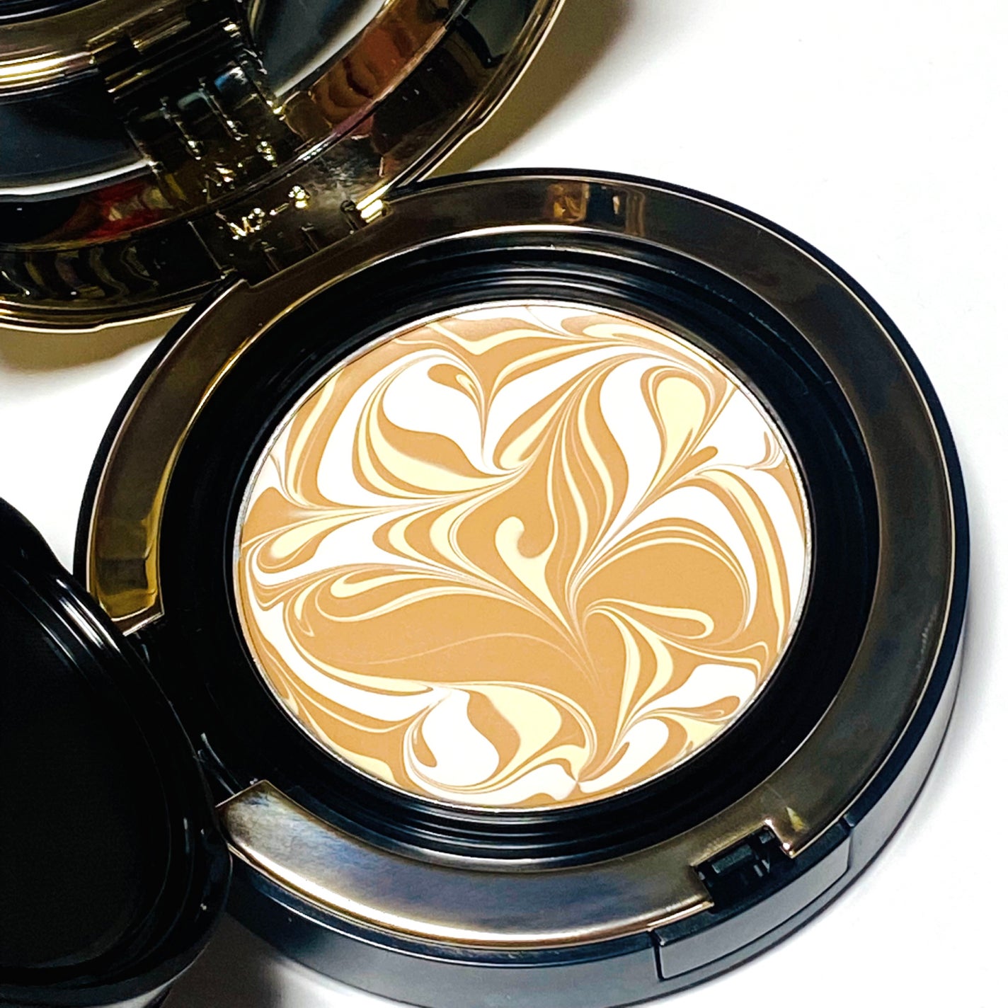 SIGNATURE ESSENCE COVER PACT /AGE20’s/クリーム・エマルジョンファンデーションを使ったクチコミ(1枚目)