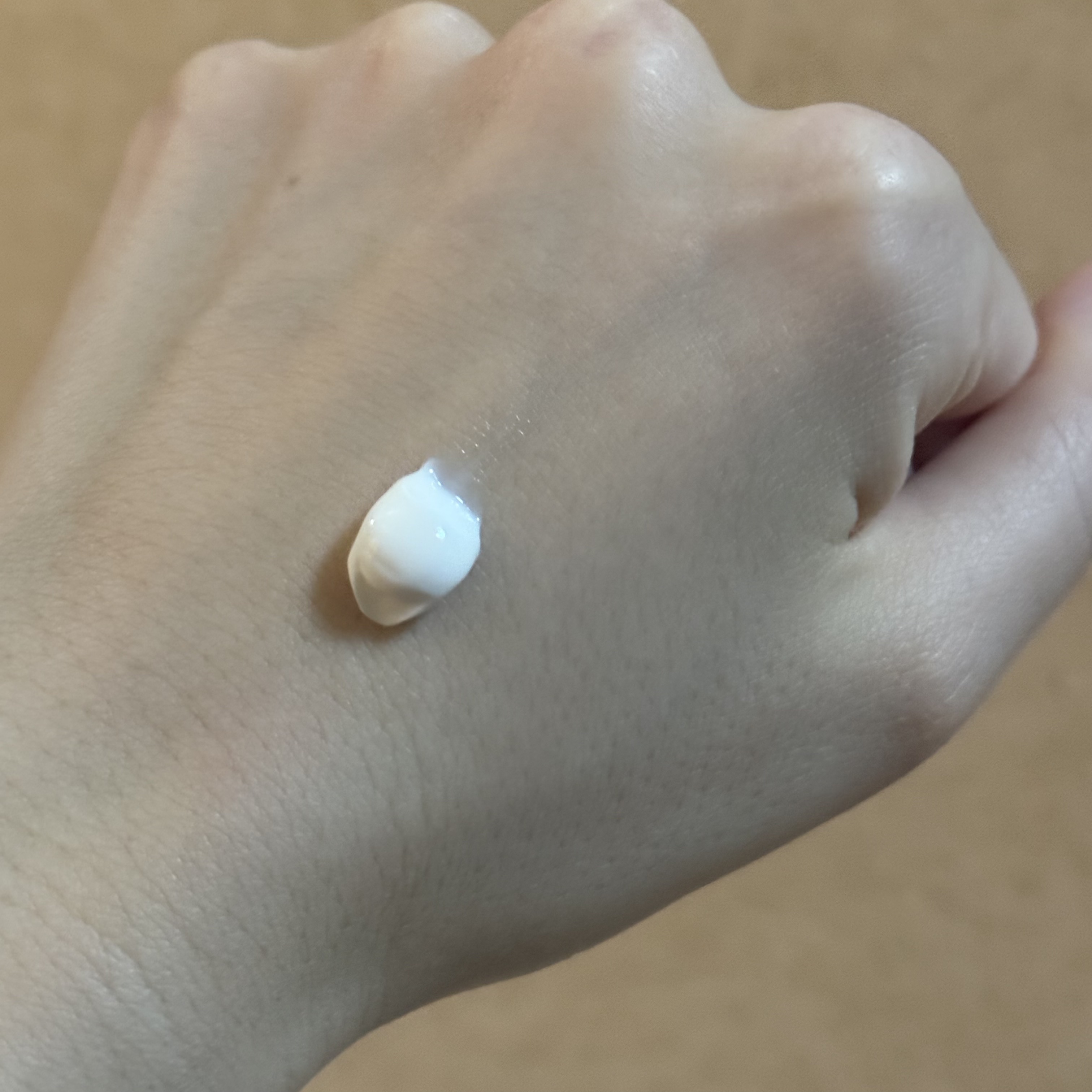 ホワイトショット セラムUV/ホワイトショット/日焼け止めクリームを使ったクチコミ（3枚目）