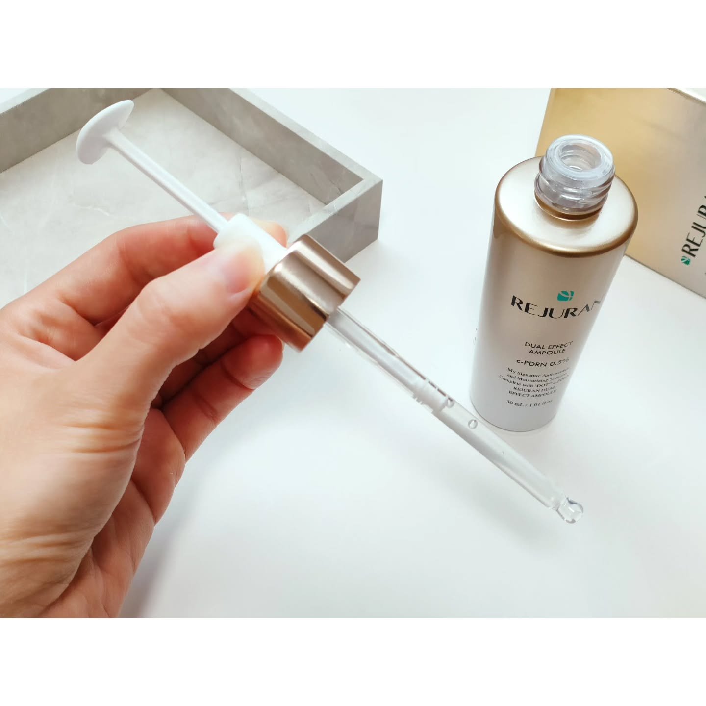 REJURAN デュアル エフェクト アンプル 30mL/REJURAN COSMETICS/美容液を使ったクチコミ（2枚目）