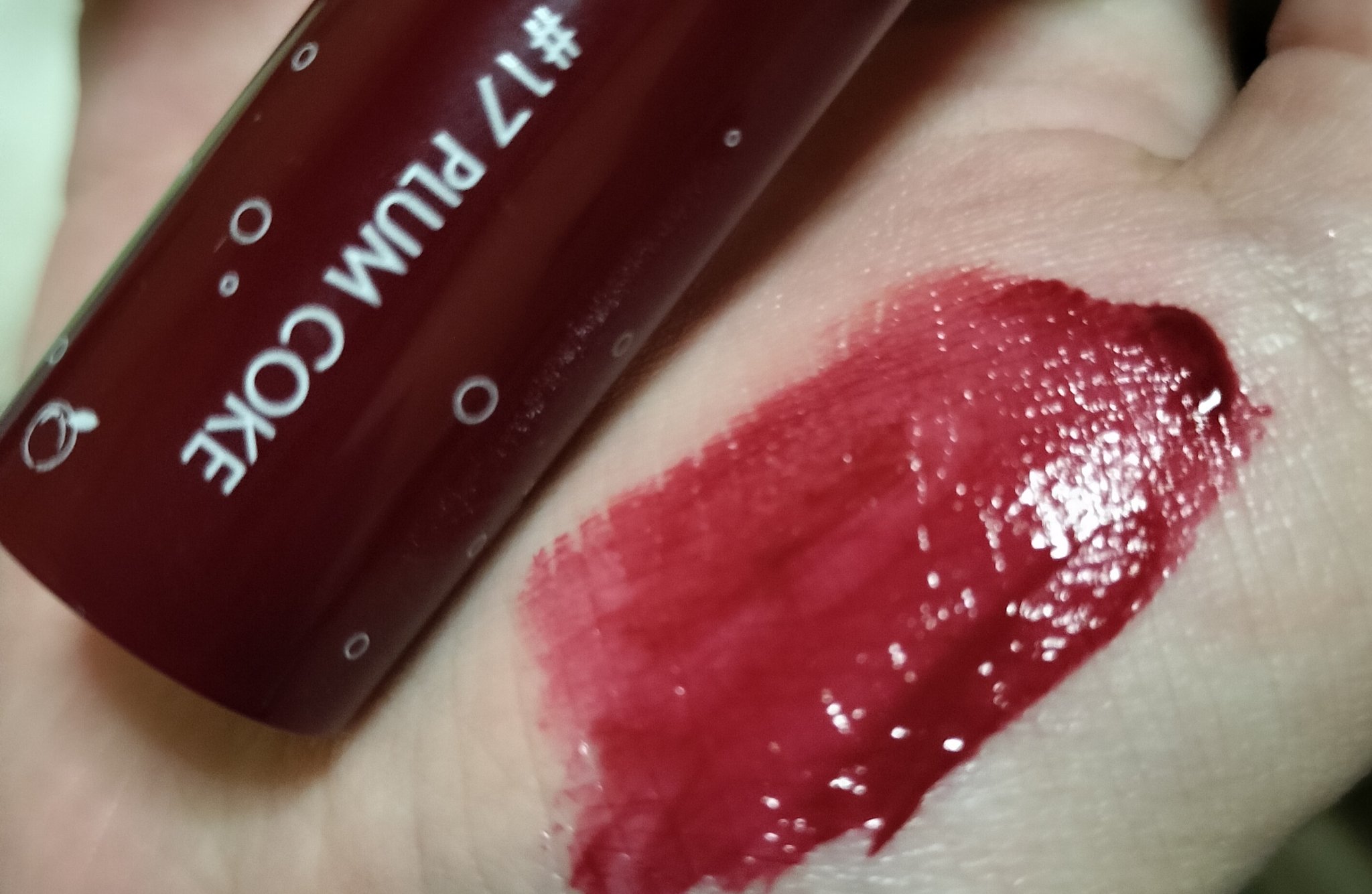 ジューシーラスティングティント/rom&nd/リップティントを使ったクチコミ（1枚目）