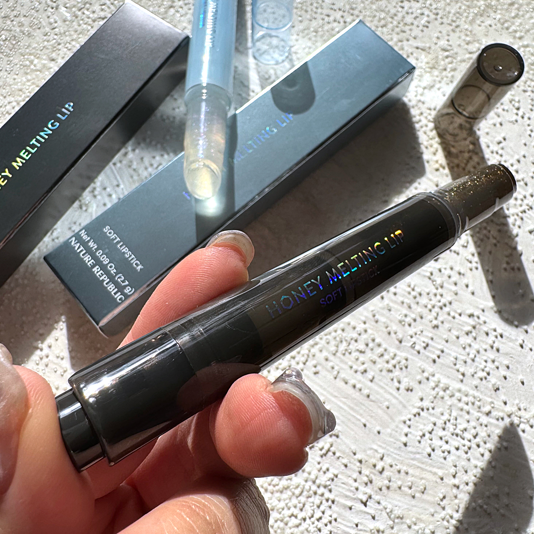 ハニーメルティングリップ15クリスタルスパークル/ネイチャーリパブリック/口紅を使ったクチコミ（3枚目）