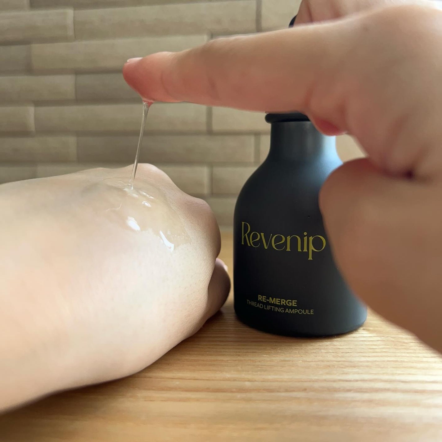 リマージ糸リフティングアンプル/REVENIP/美容液を使ったクチコミ(4枚目)