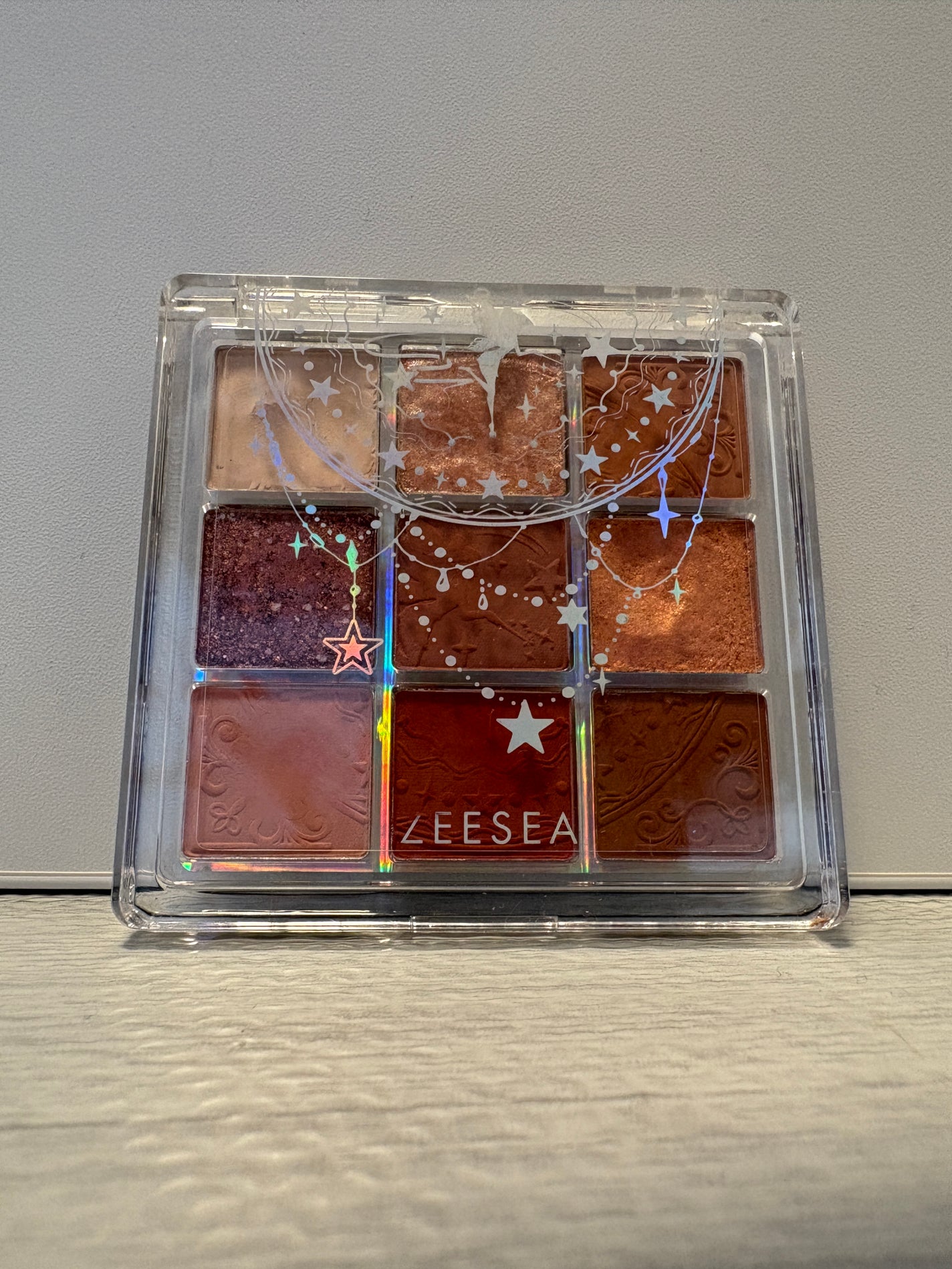 クォーツ 9色アイシャドウパレット(ドリームランドアイシャドウ)/ZEESEA/アイシャドウパレットを使ったクチコミ(1枚目)