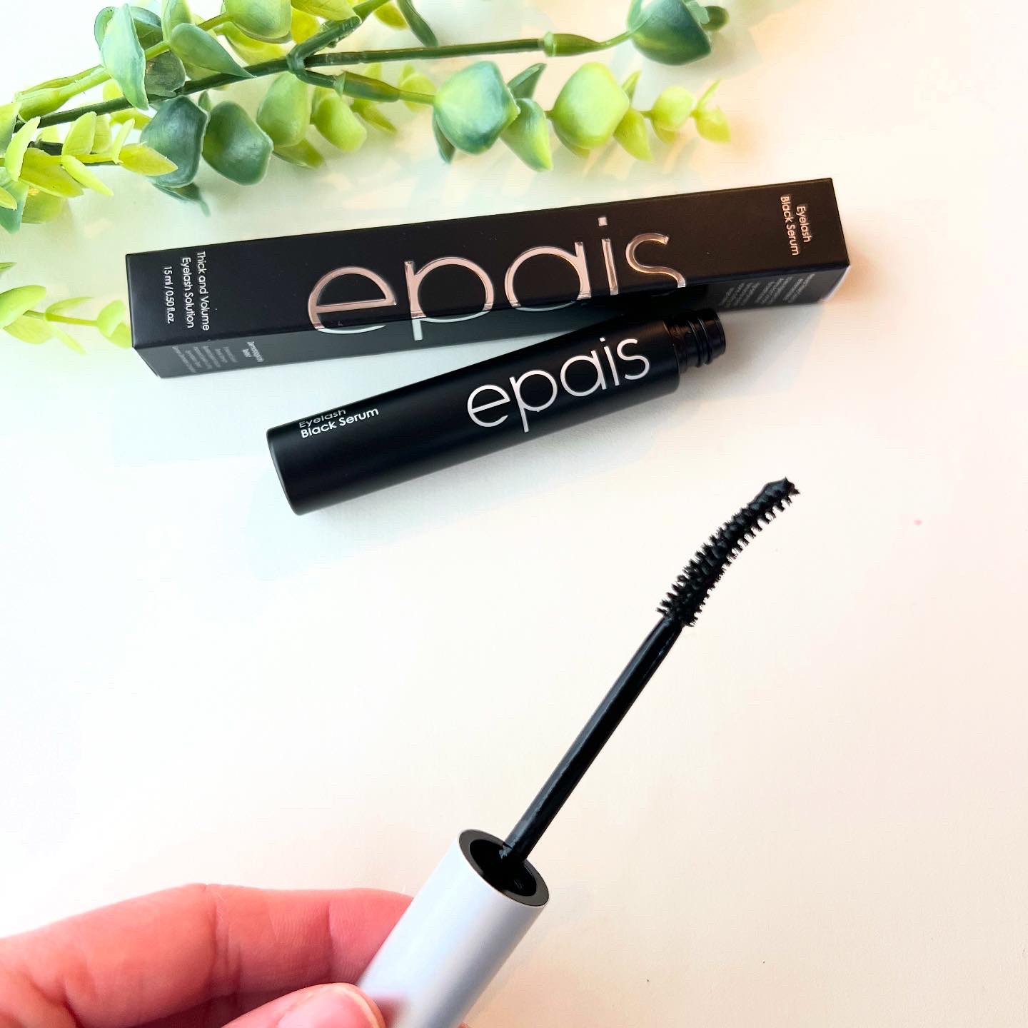 アイラッシュエッセンシャルセラム/epais/まつげ美容液を使ったクチコミ（3枚目）