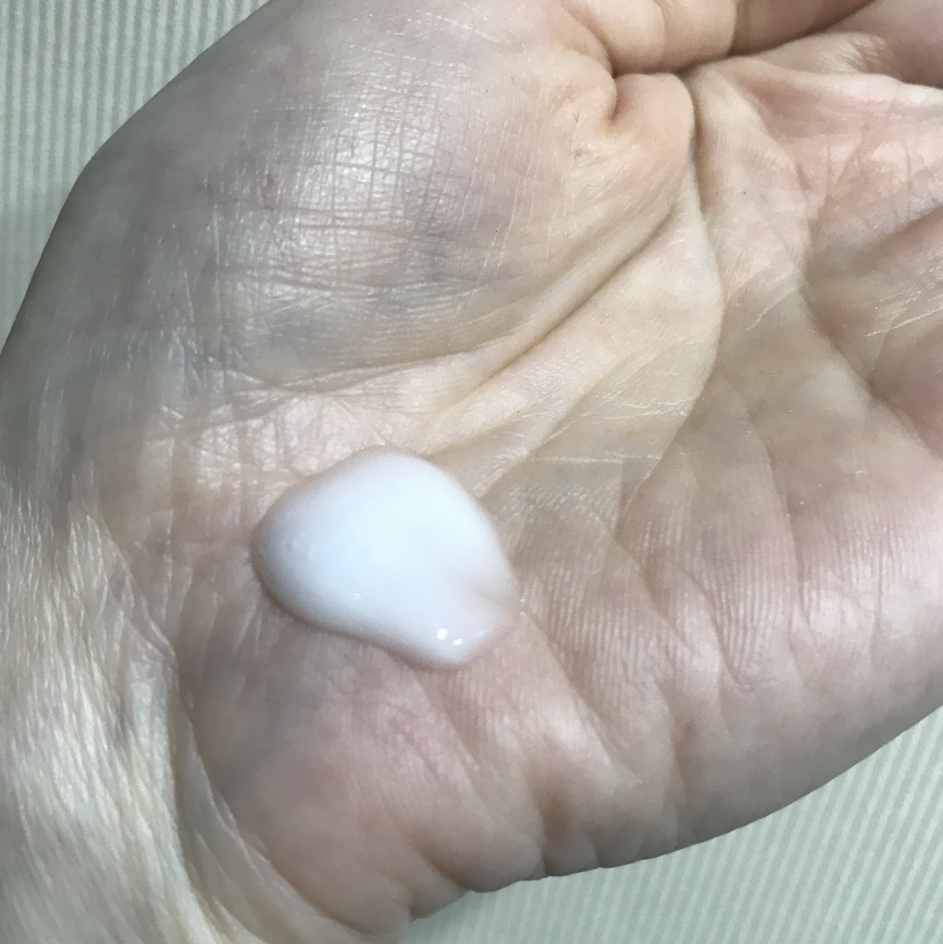 ミルクバオバブ パフュームボディローション ホワイトムスク/ミルクバオバブ/ボディローションを使ったクチコミ（2枚目）