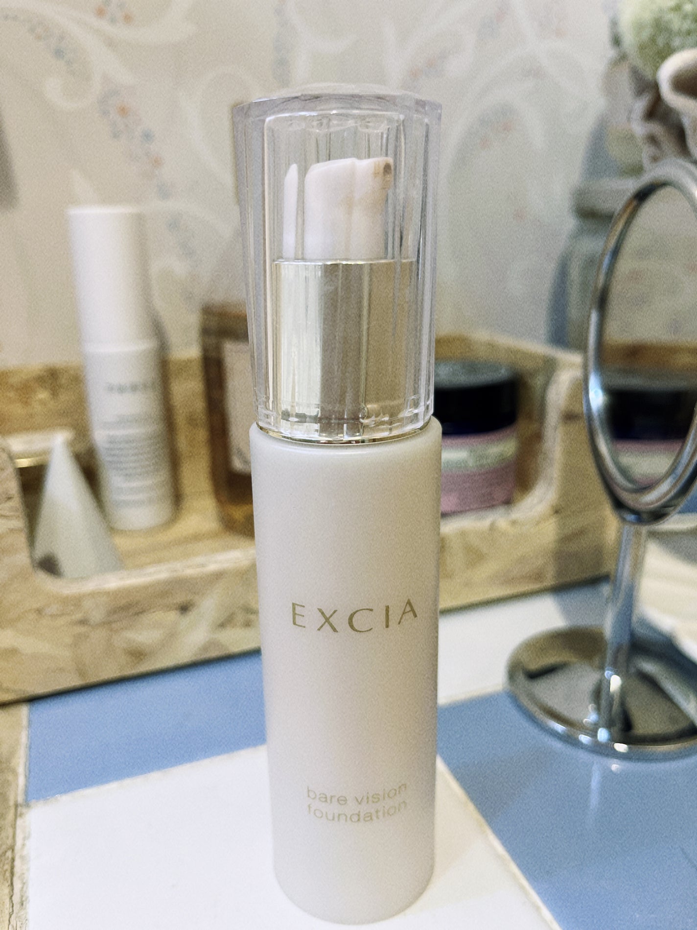 エクシア ベアヴィジョン ファンデーション/ALBION/リキッドファンデーションを使ったクチコミ(1枚目)