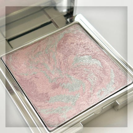 スキンルミナスハイライター/DEAR DAHLIA/パウダーハイライトを使ったクチコミ(2枚目)